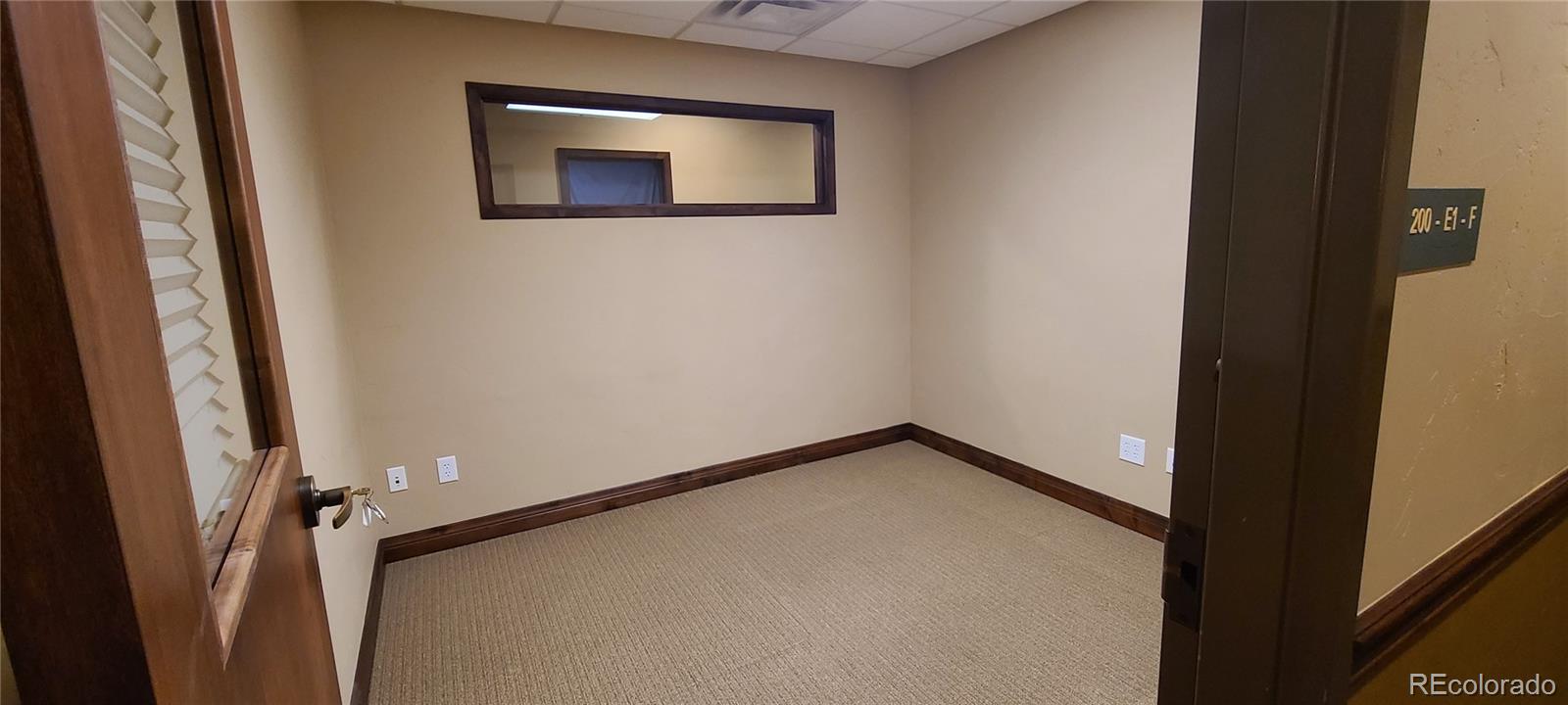 941 Lincoln Avenue 200e Property Photo 3
