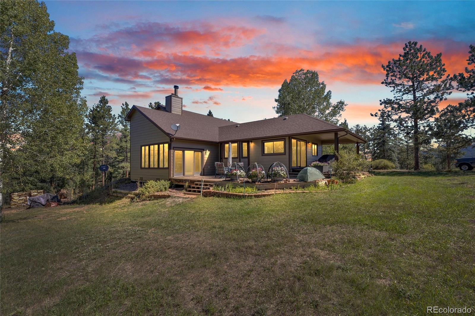 21556 Spring Creek Road Property Photo 1