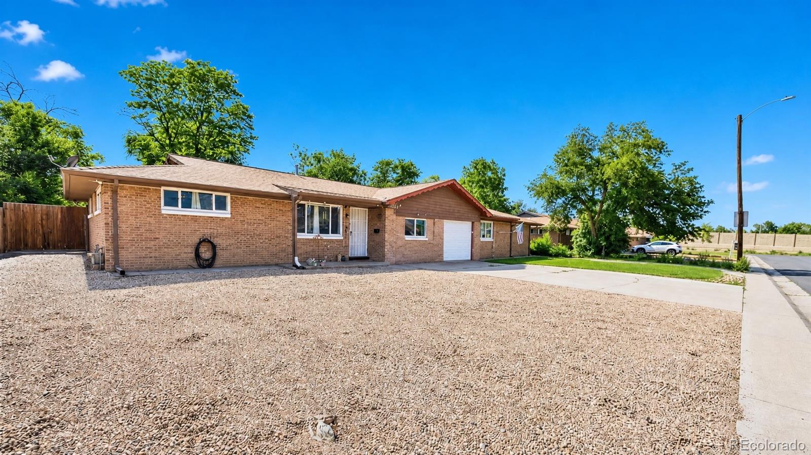 4723 Everett Court Property Photo 1