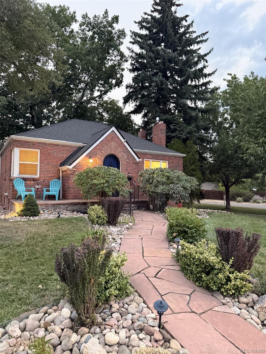 1295 Holly Street Property Photo 1