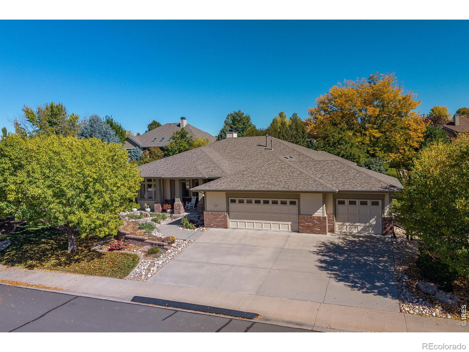 1577 Bison Run Drive Property Photo 1