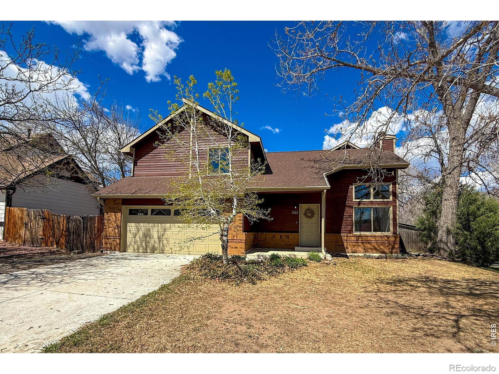 202 Welch Drive Property Photo 1