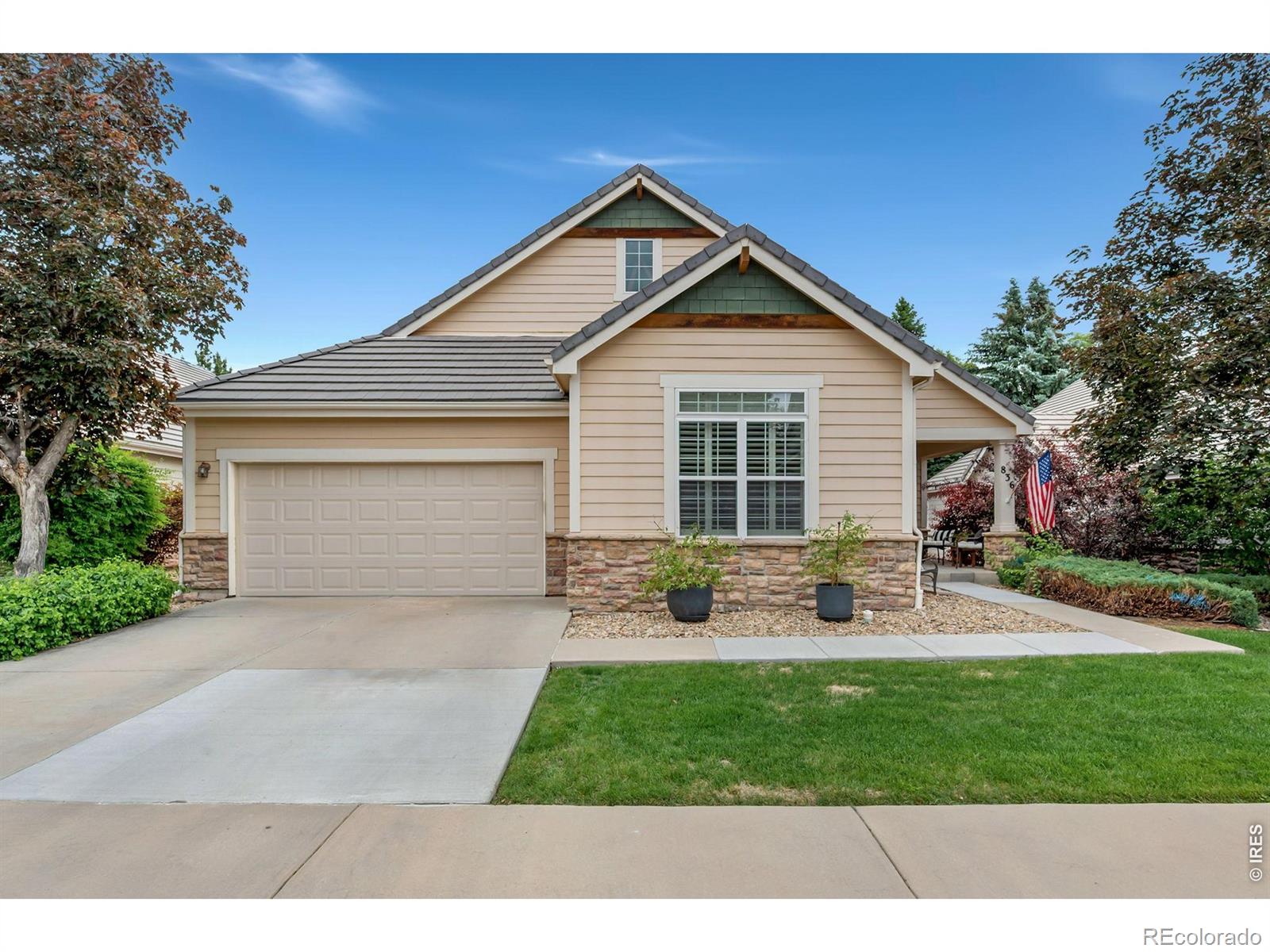 836 Windflower Drive Property Photo 1