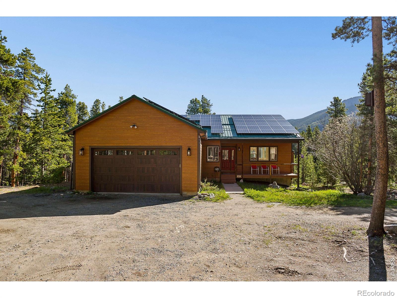 610 Meadowlake Drive Property Photo 1