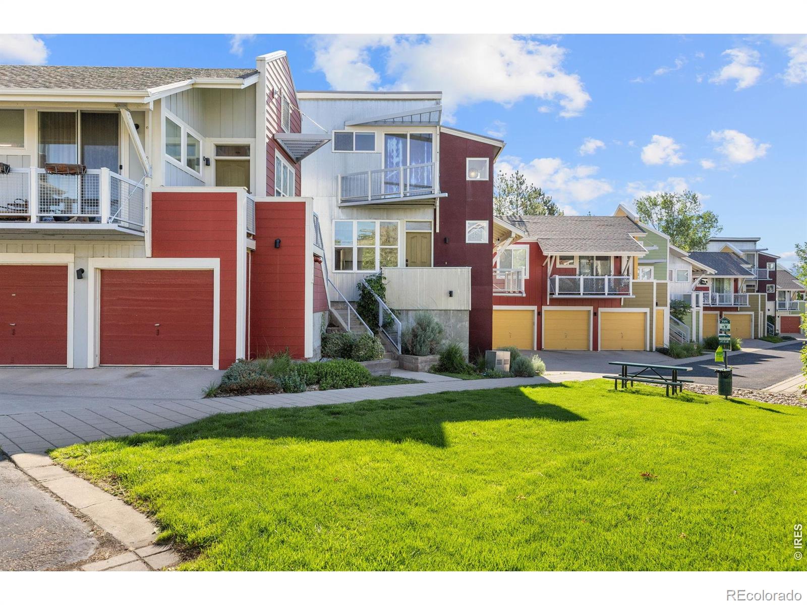4742 18th Street Property Photo 1