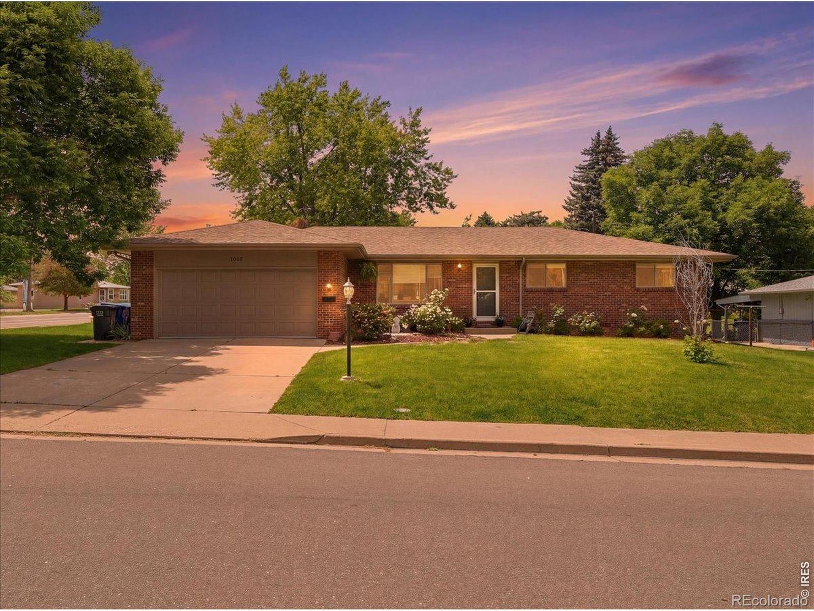 1805 Agate Court Property Photo 1