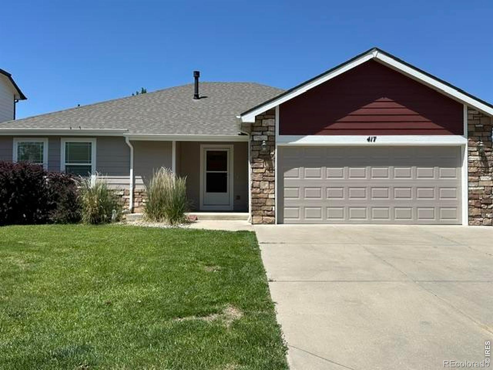 417 Settler Way Property Photo 1