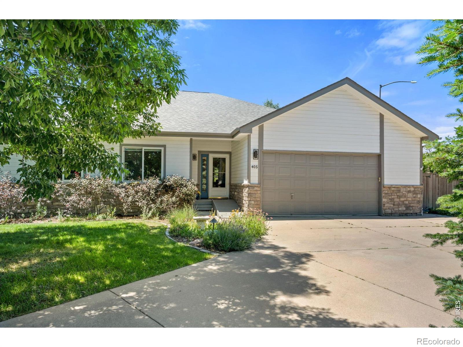 405 Orchard Drive Property Photo 1