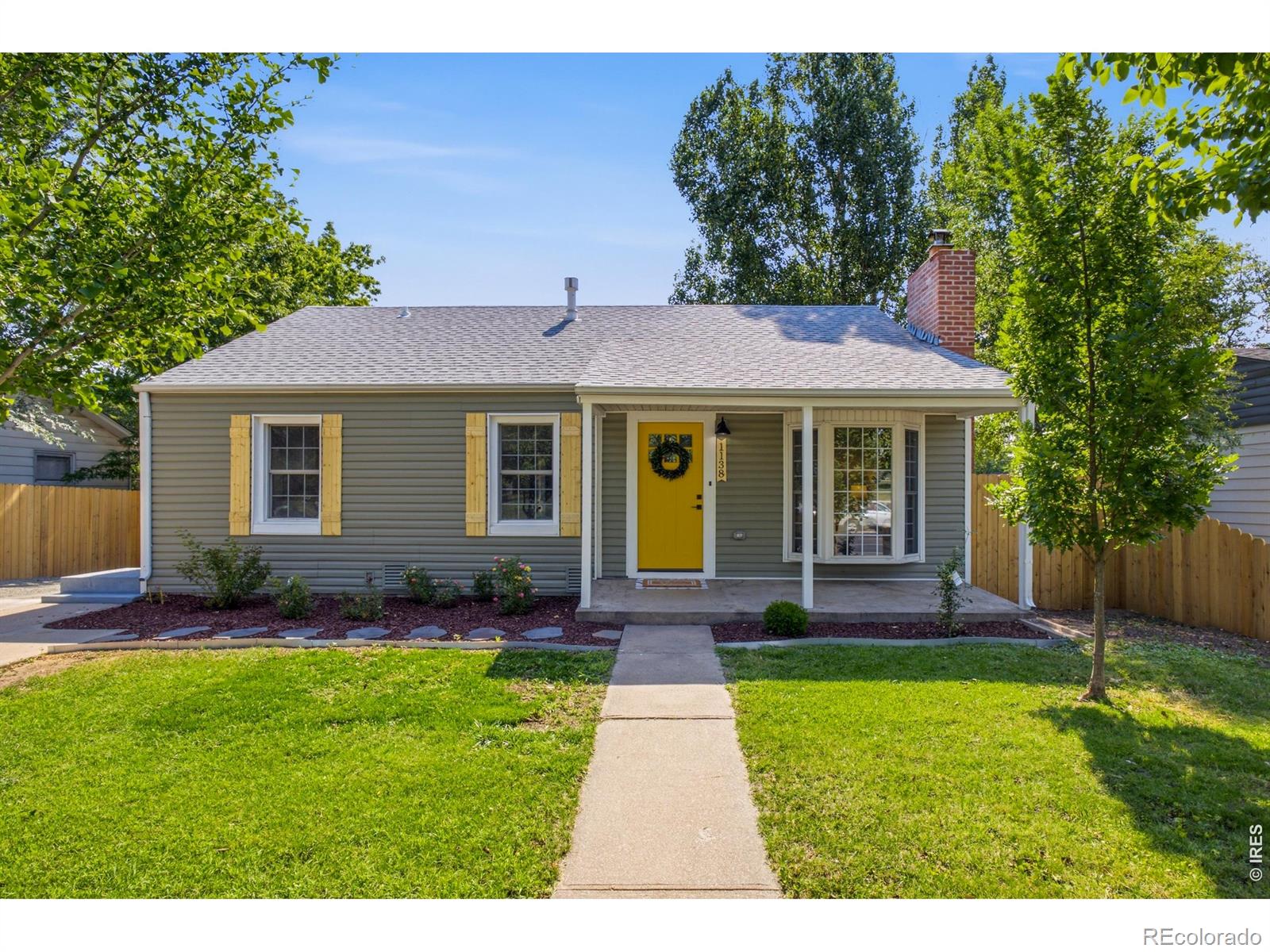 1138 35th Avenue Property Photo 1