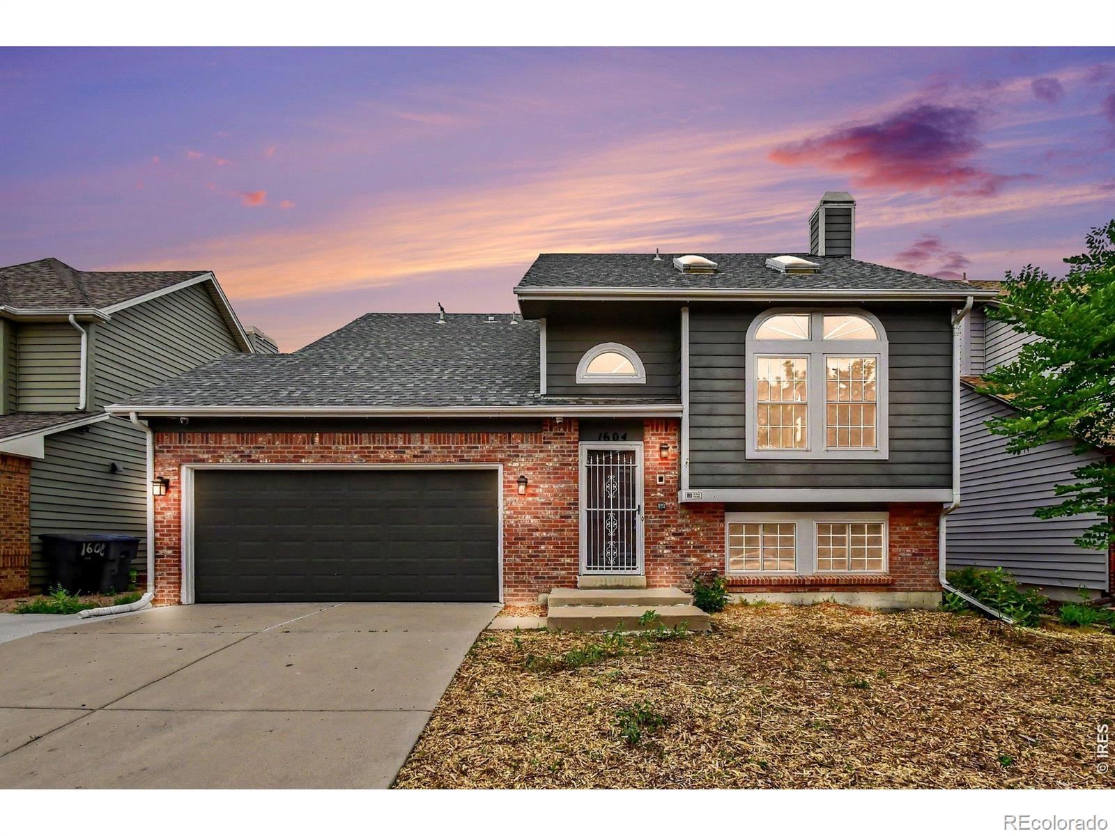 1604 Adkinson Avenue Property Photo 1