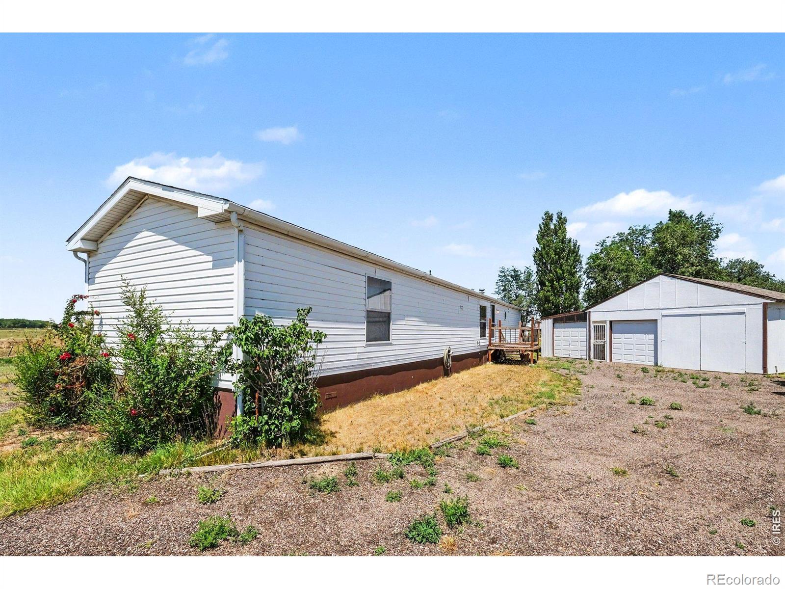 24005 Highway 39 Property Photo 1