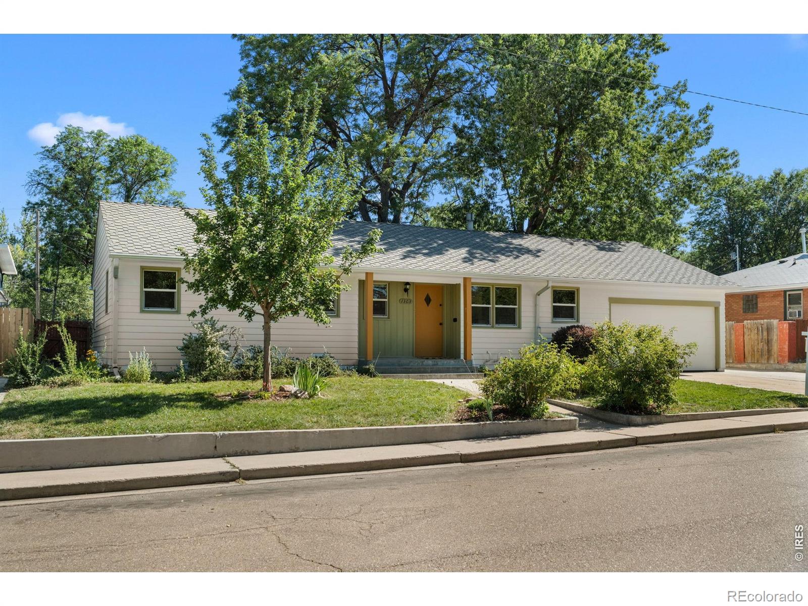 1303 8th Avenue Property Photo 1