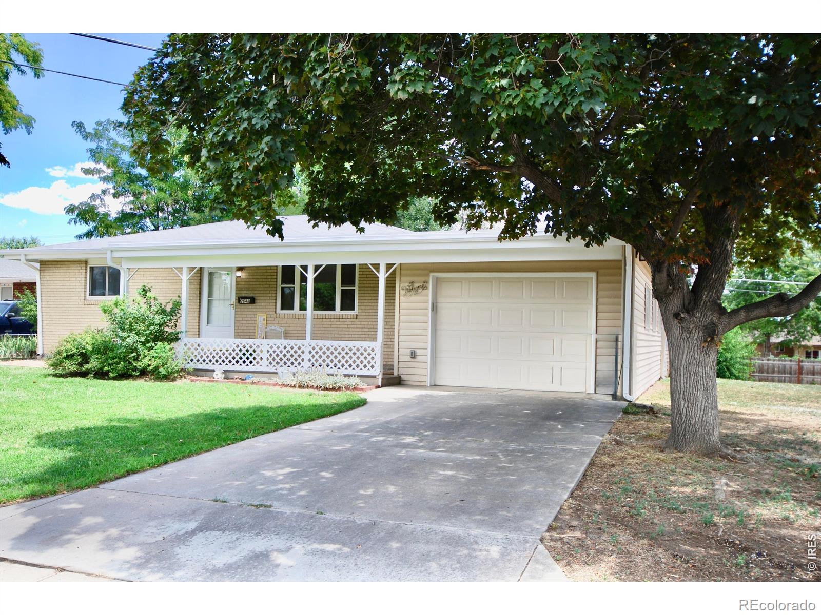 2648 17th Avenue Property Photo 1