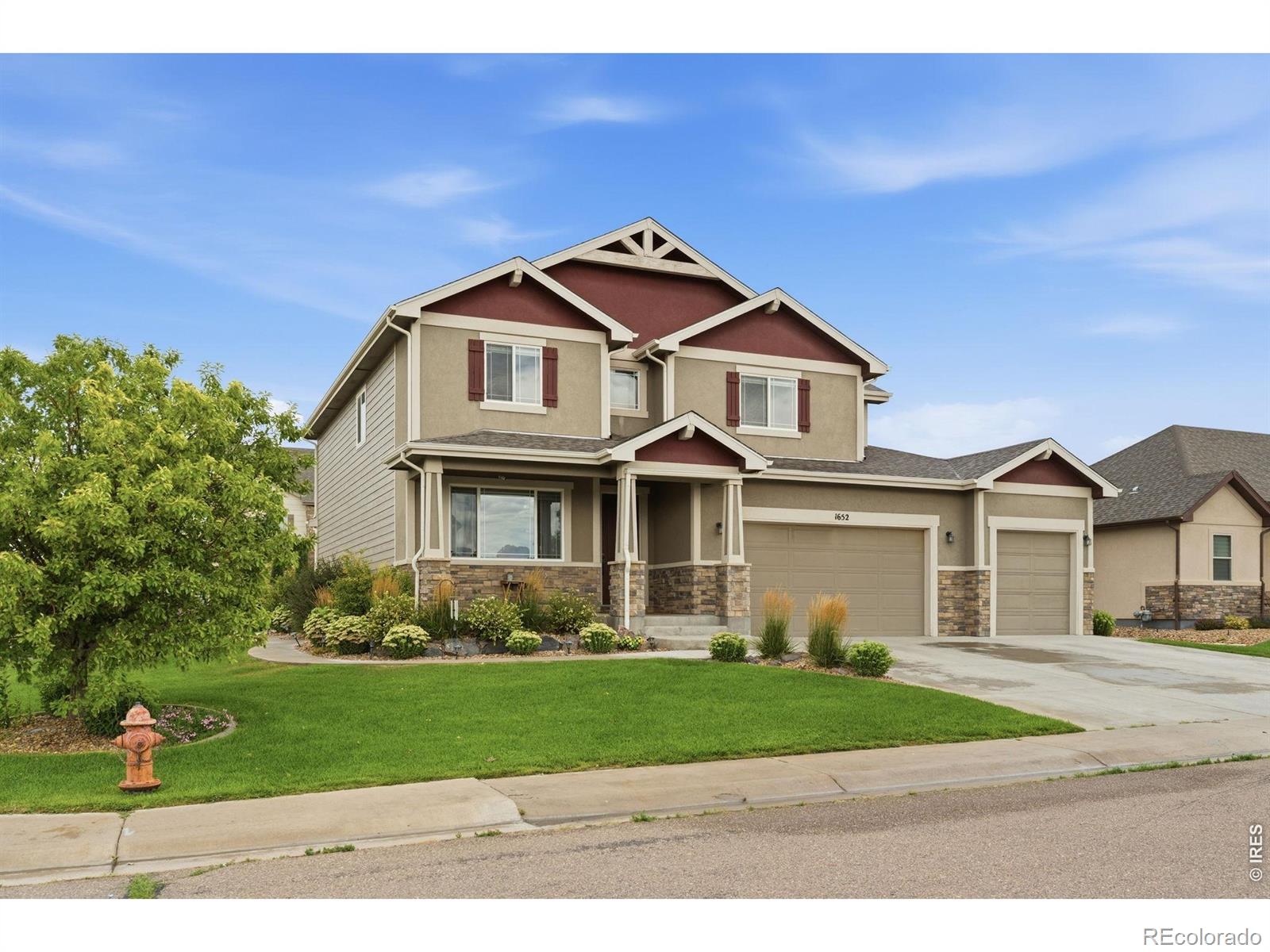 1652 Pioneer Place Property Photo 1