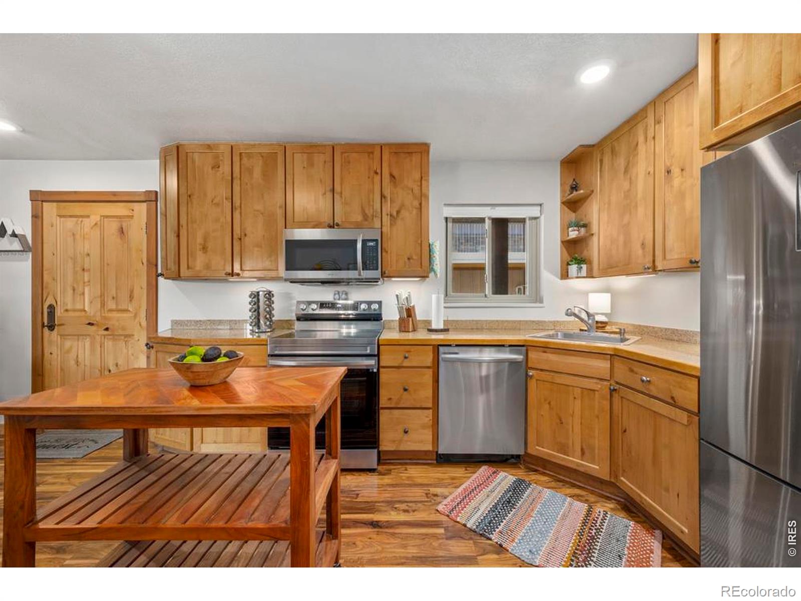 206 Property Photo 10