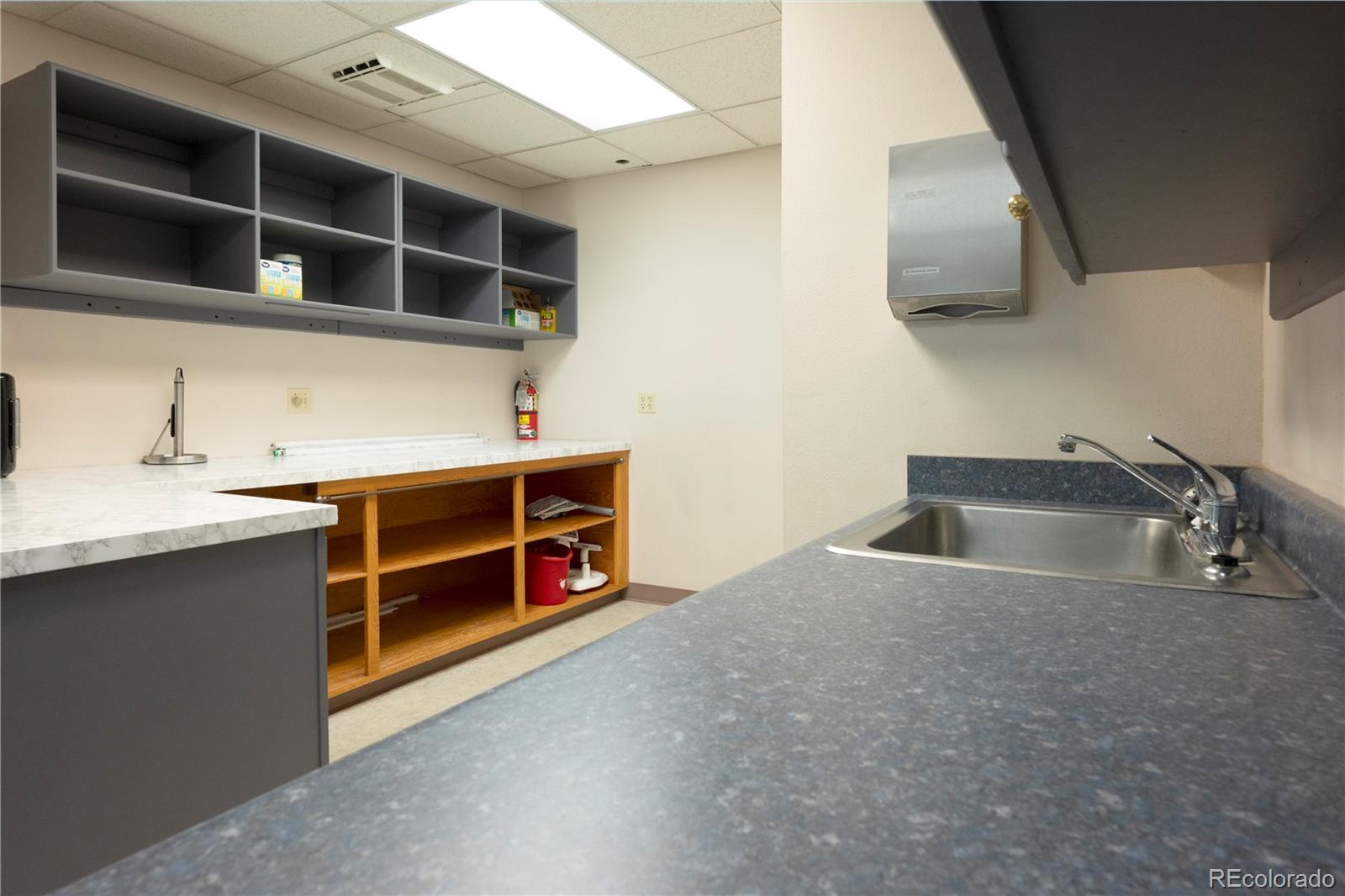 24 5th Street D,e + F Property Photo 5