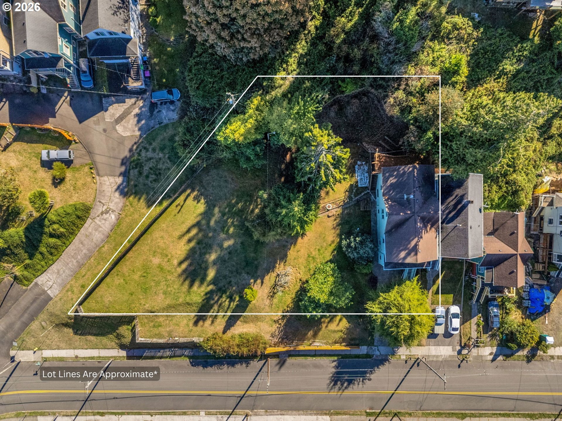259 Alameda Ave Property Photo 4