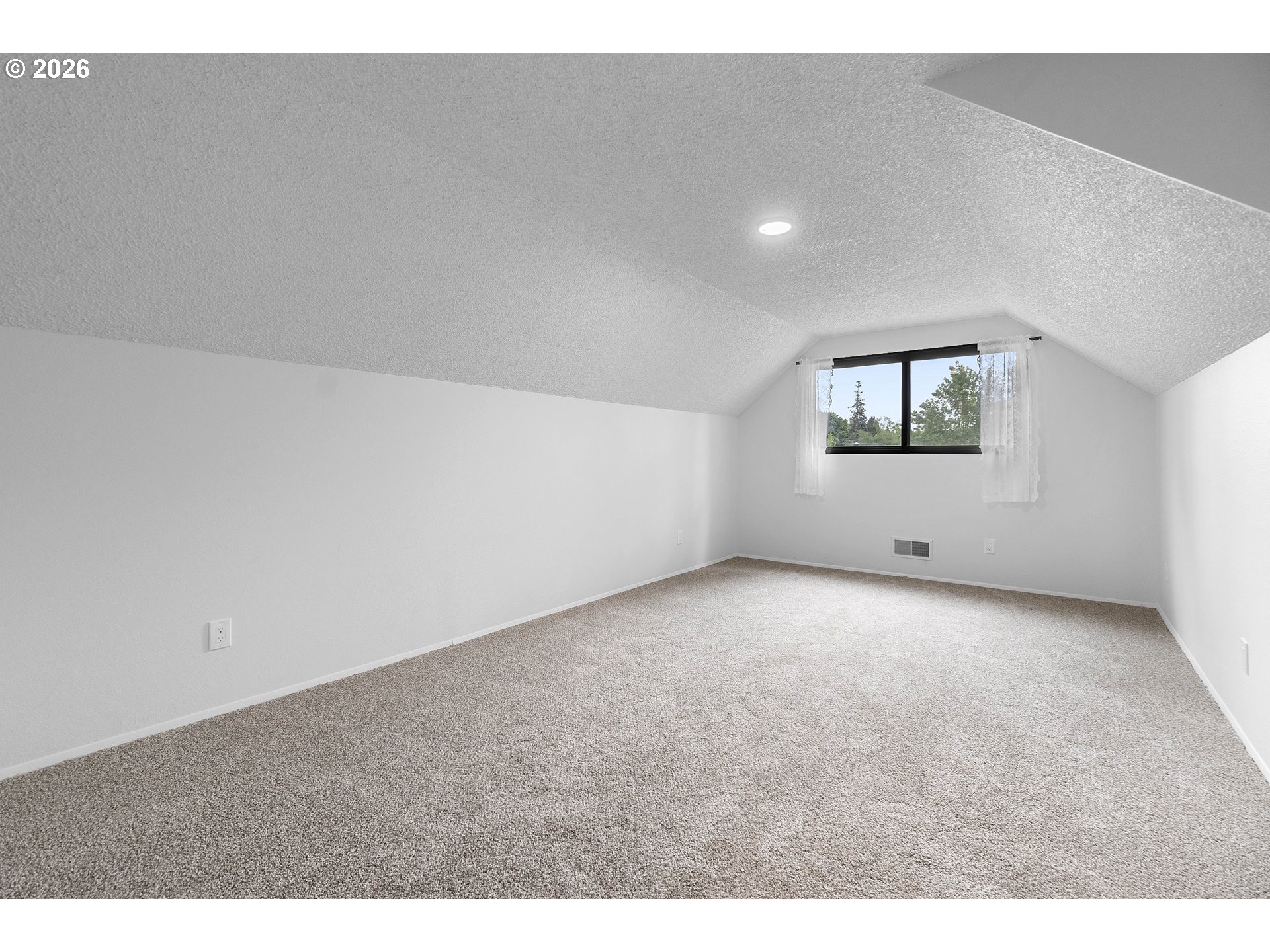 20410 Sw Rachelle Ct Property Photo 19