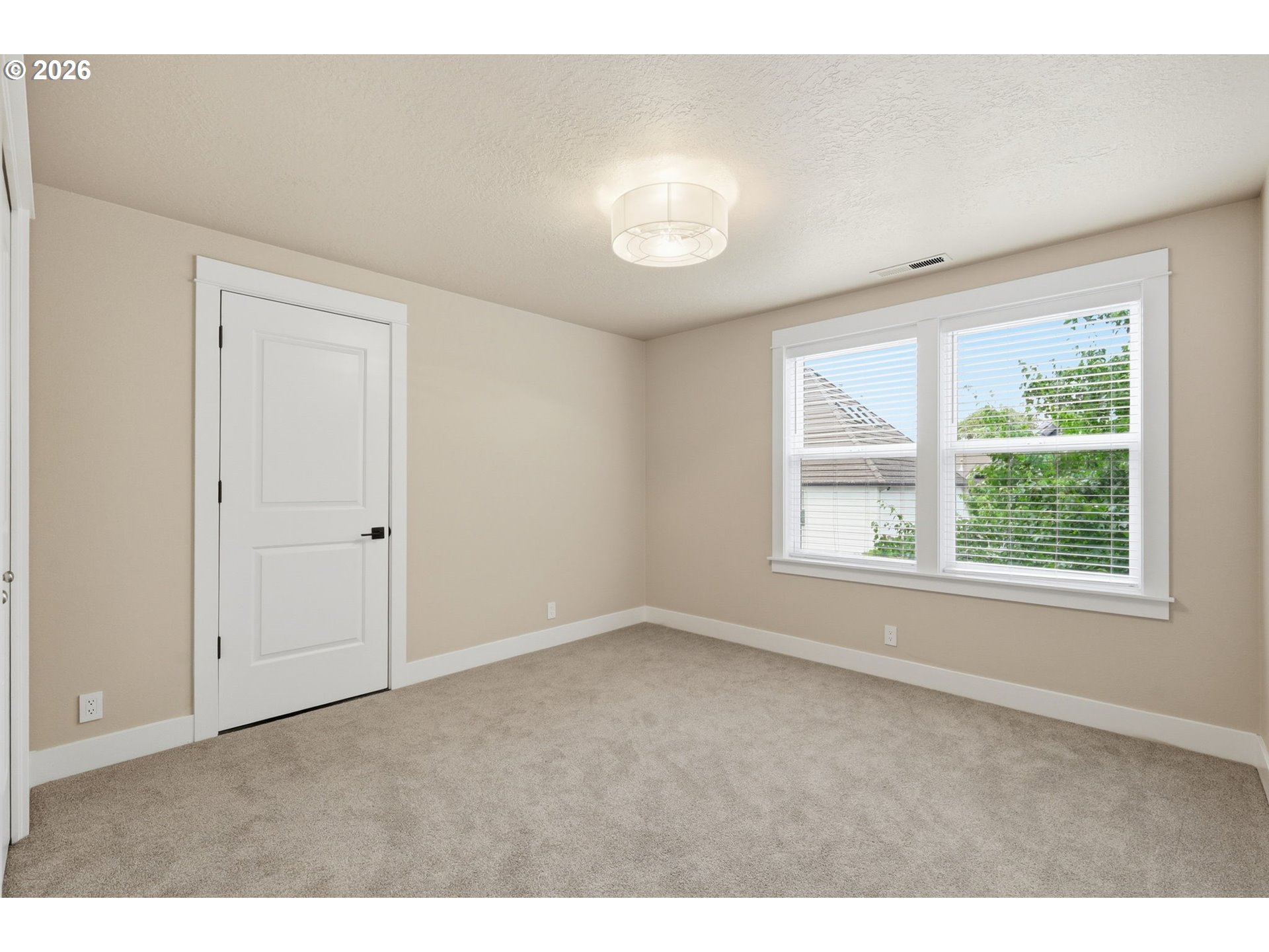 2154 Sparrow Ct Property Photo 23