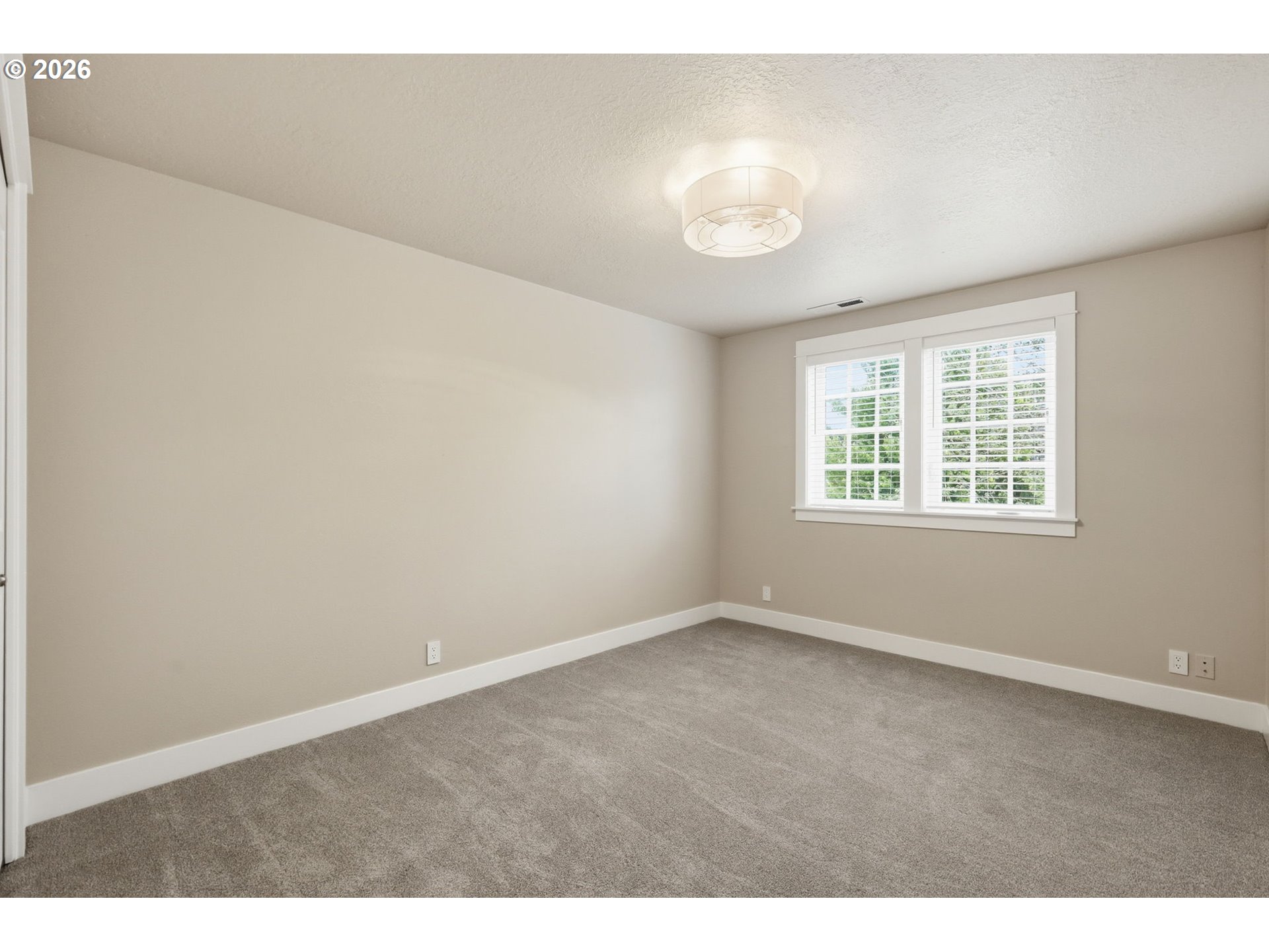 2154 Sparrow Ct Property Photo 28