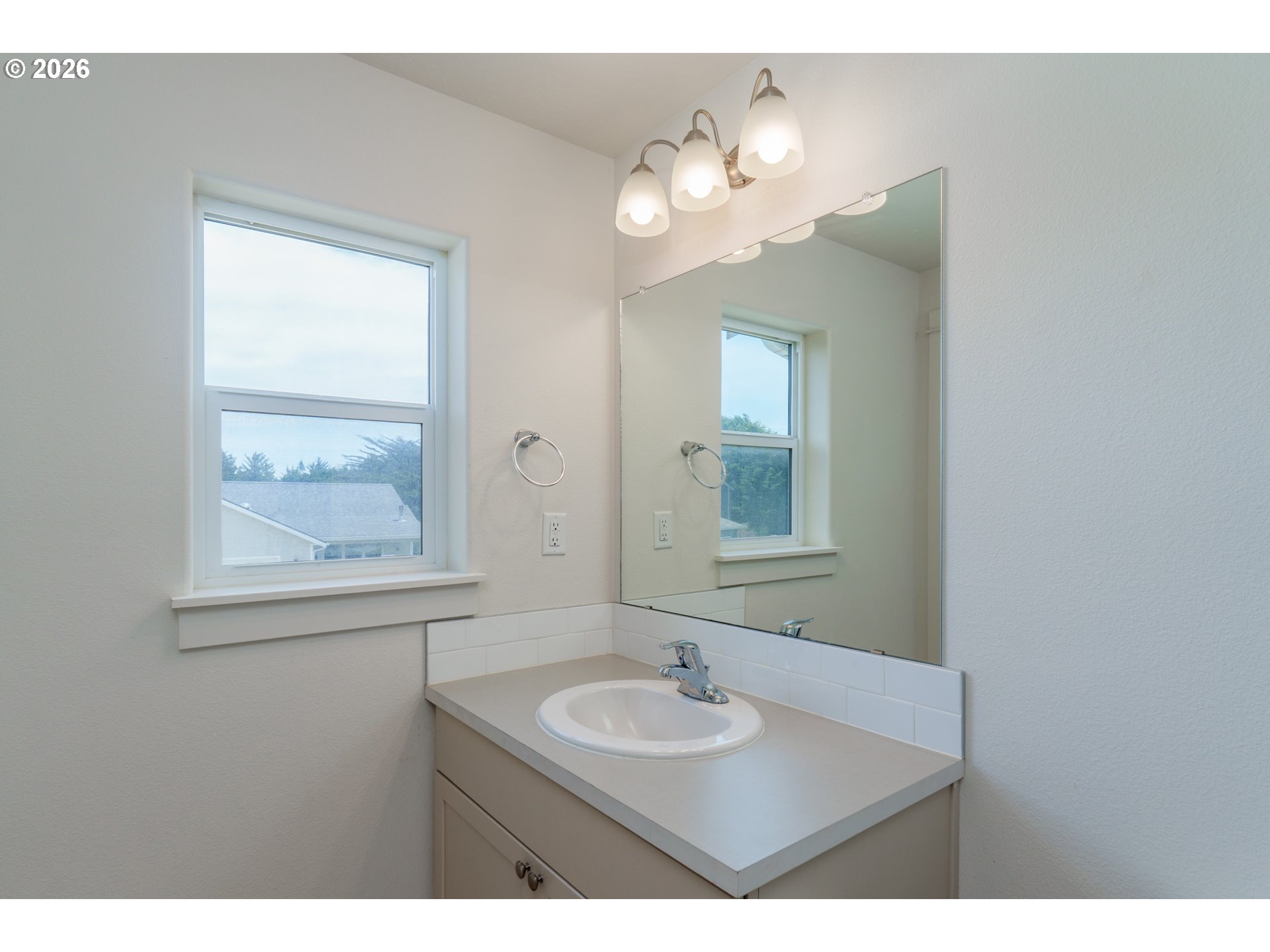 717 Seabird Dr Sw Property Photo 37