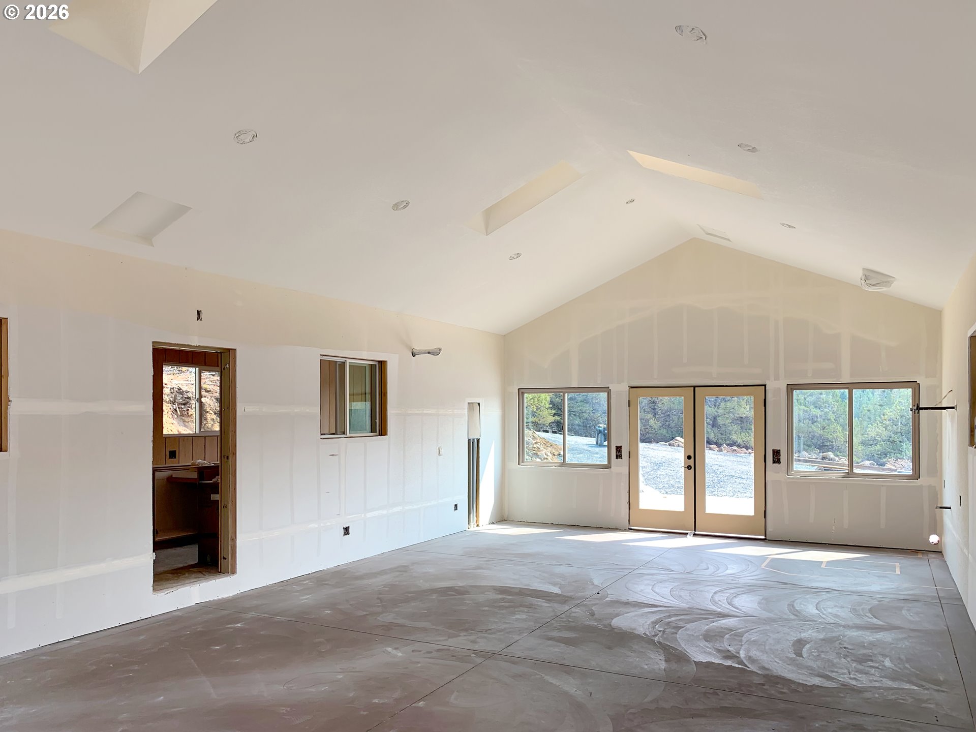 17232 Dodds Hollow Rd Property Photo 45