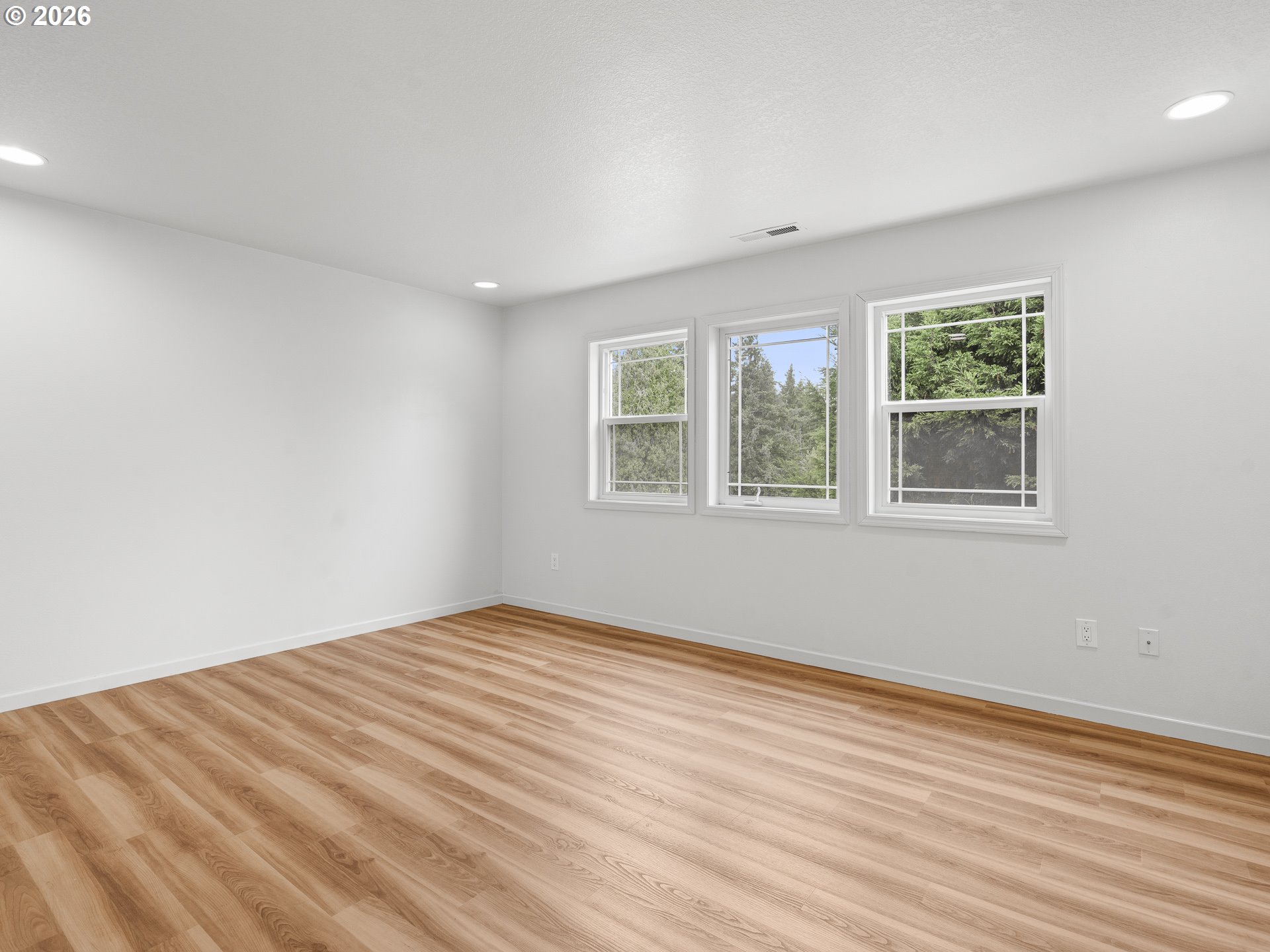 21754 Ne Couch Ct Property Photo 17