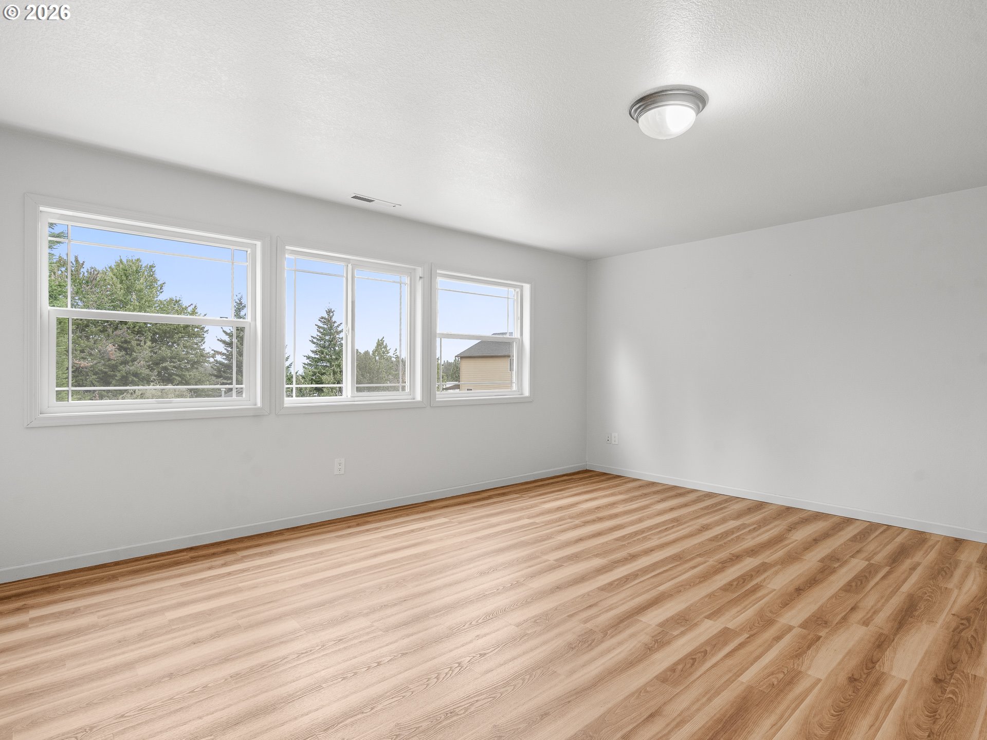 21754 Ne Couch Ct Property Photo 24