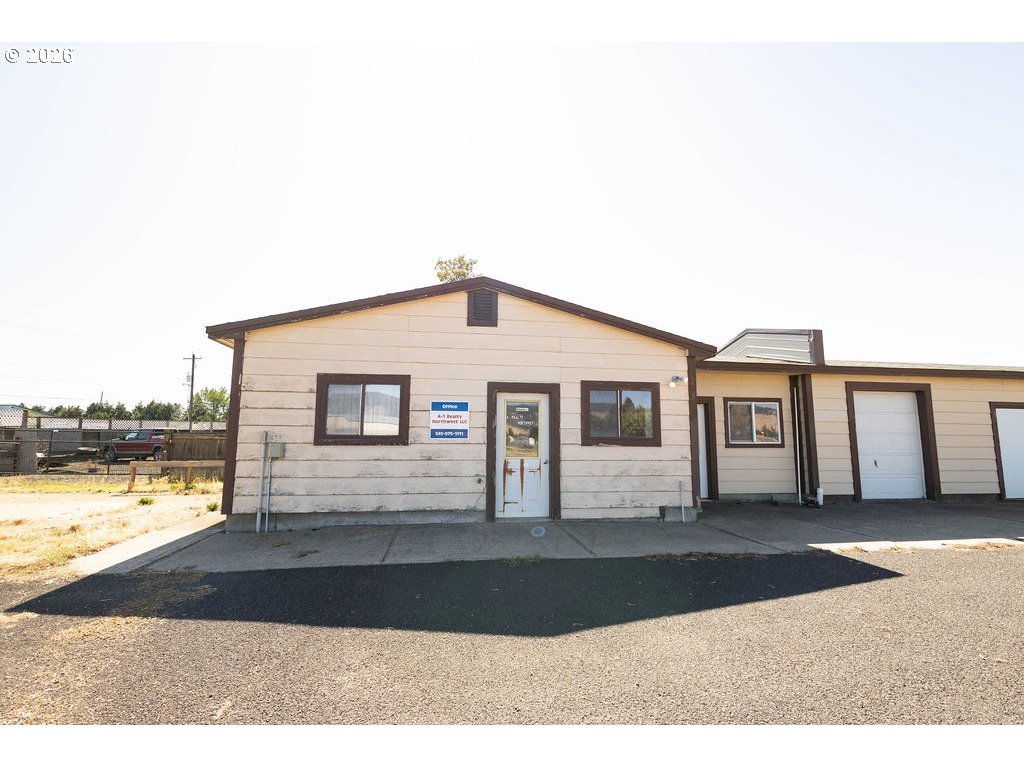 1506 26th St Property Photo 5