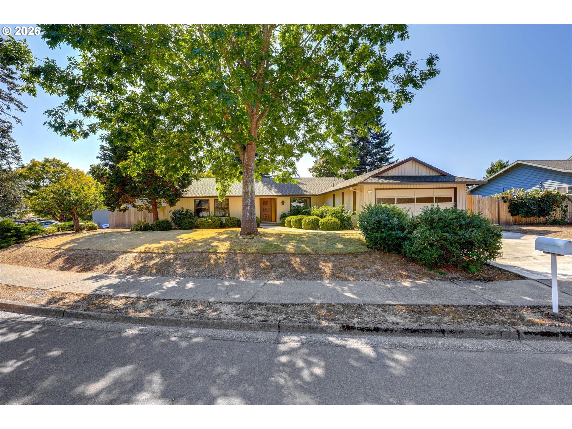 4605 Nw Owyhee Ct Property Photo 1