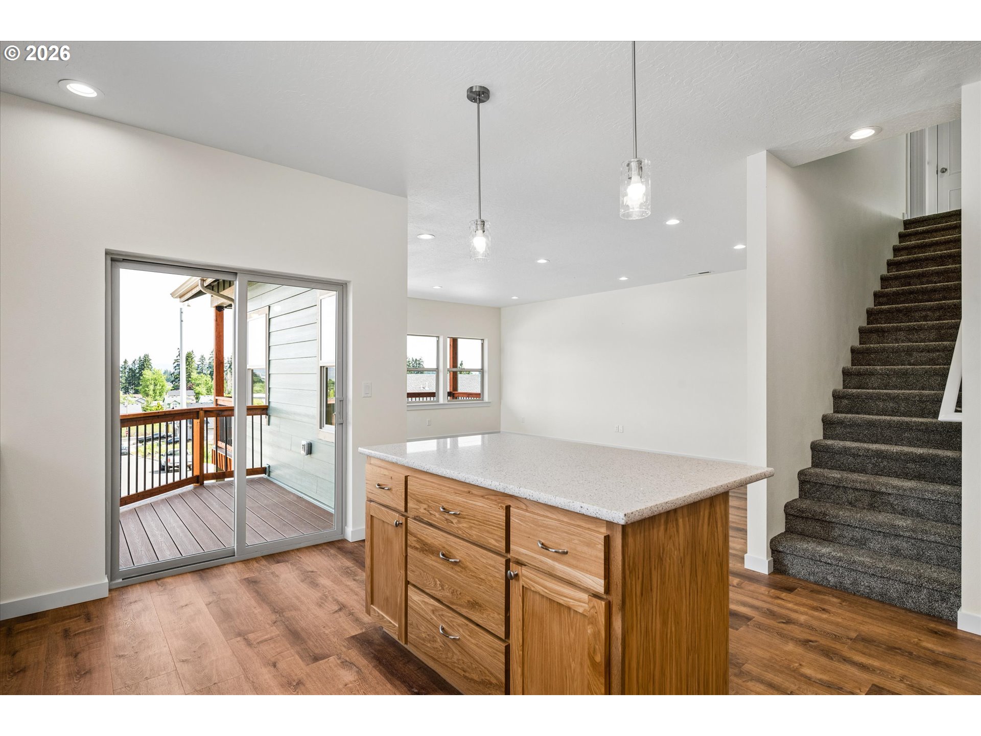 763 Boulder Loop Property Photo 11