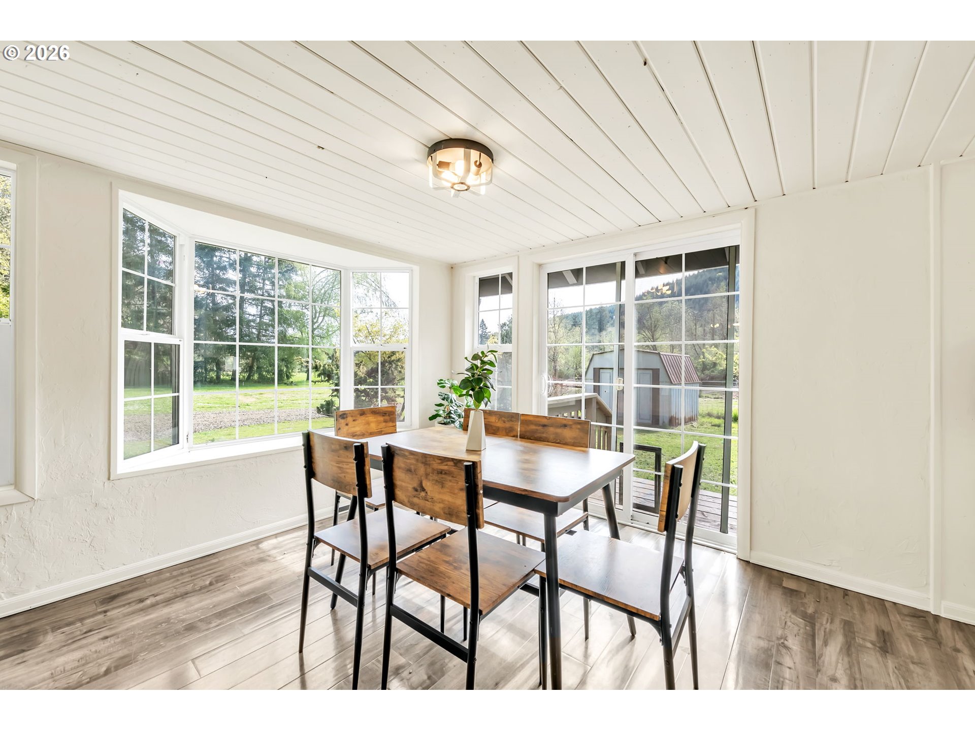 24022 Alpine Rd Property Photo 5