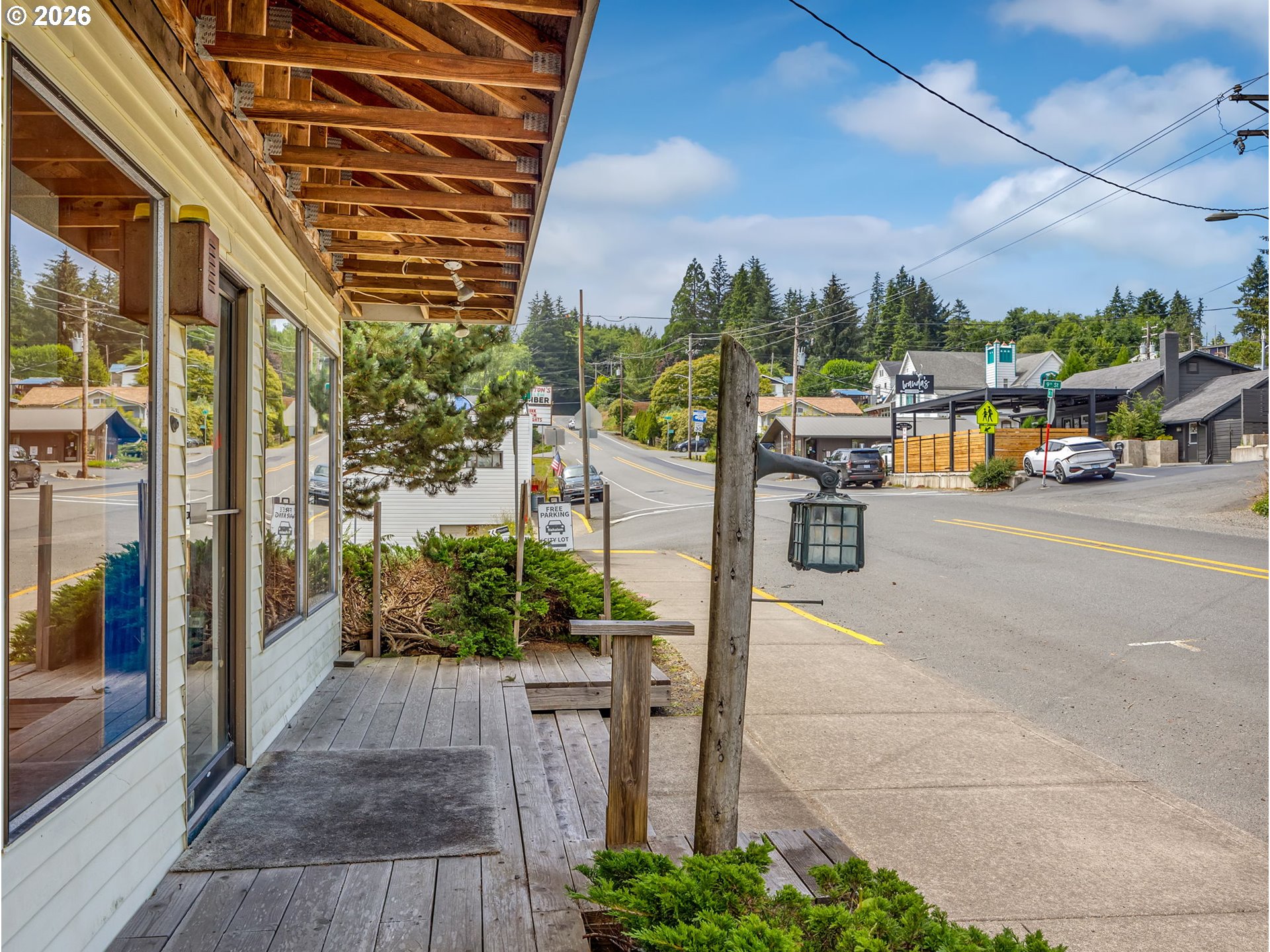 12905 Highway 101 Property Photo 3