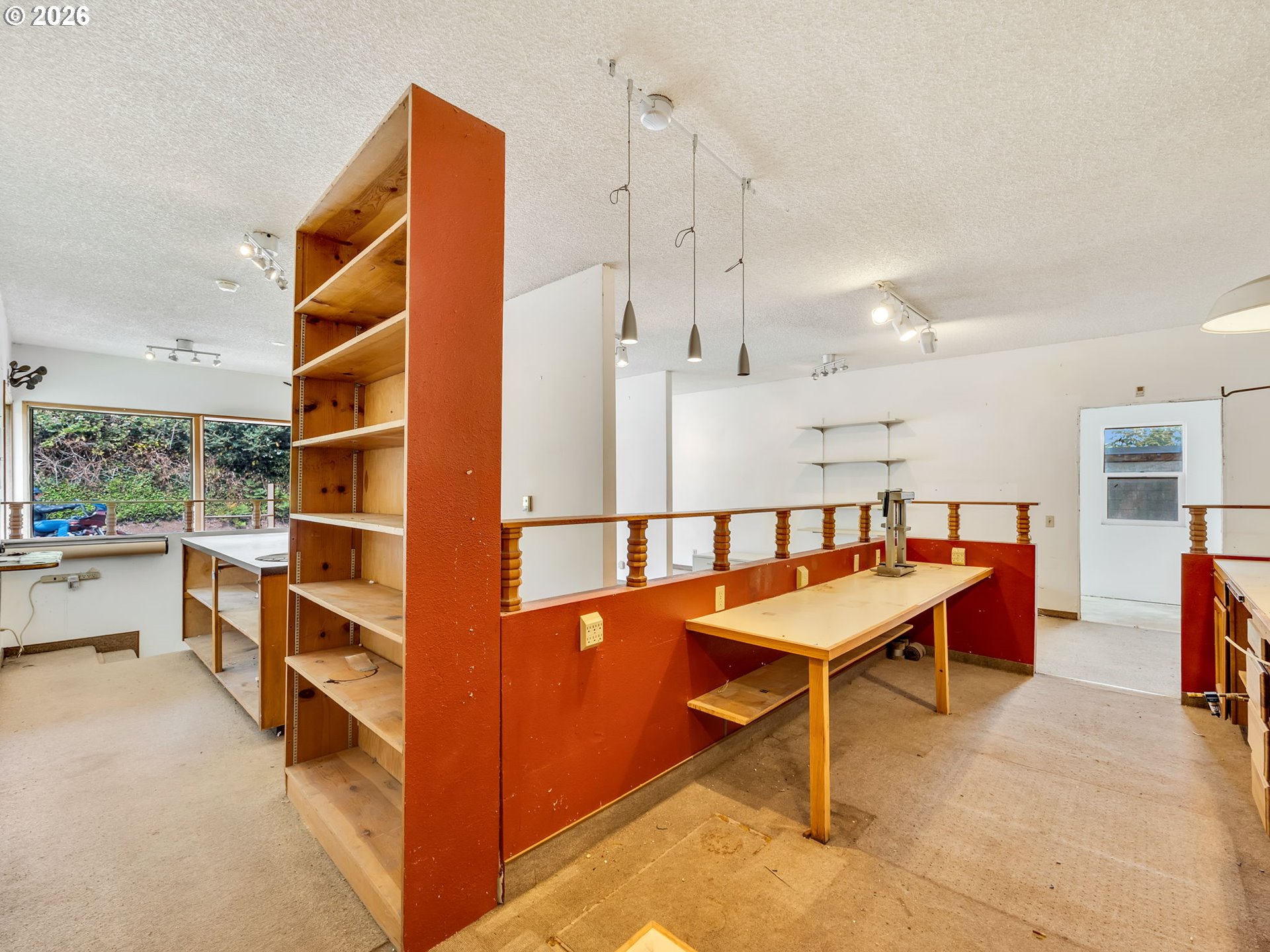 12905 Highway 101 Property Photo 6