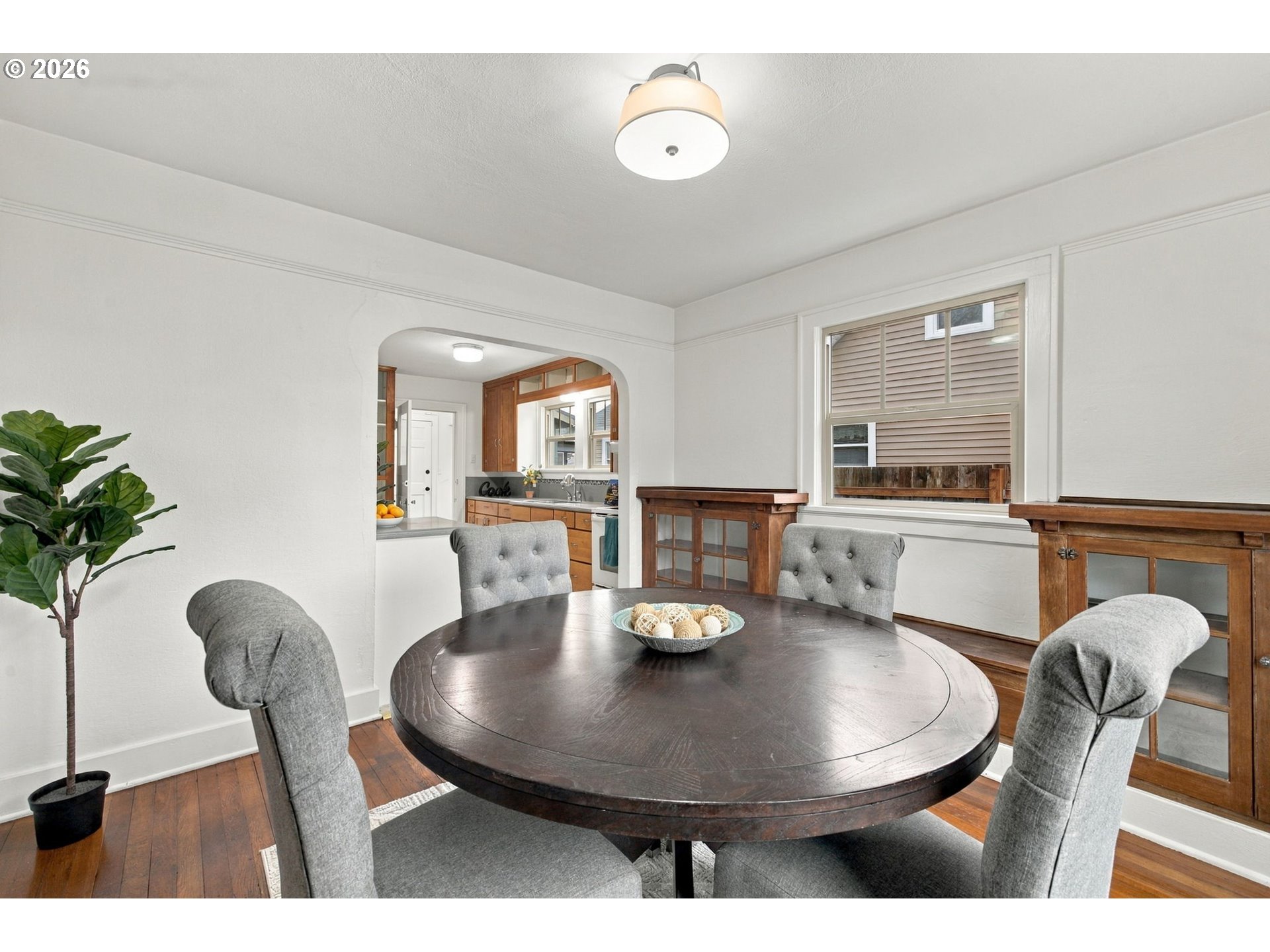 352 W M St Property Photo 11