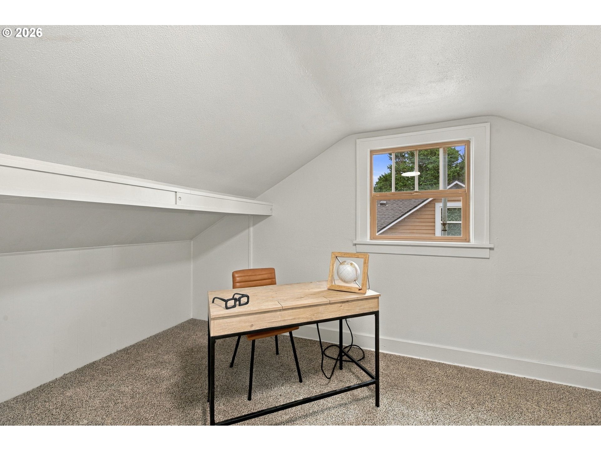 352 W M St Property Photo 31