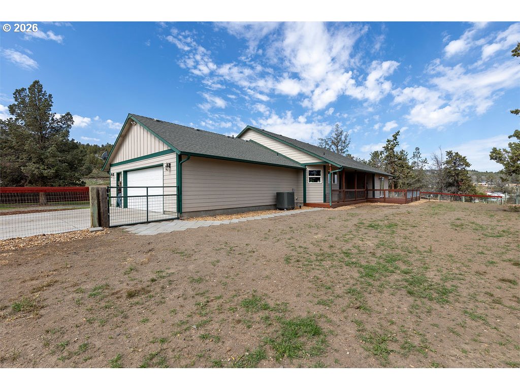 4260 Nw O Neil Hwy Property Photo 32