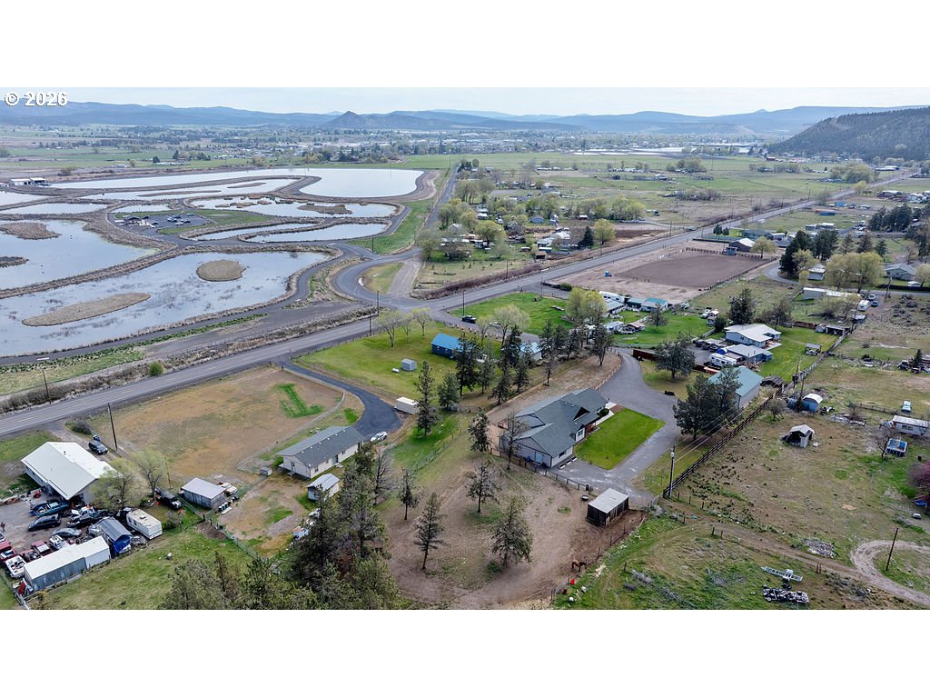 4260 Nw O Neil Hwy Property Photo 43