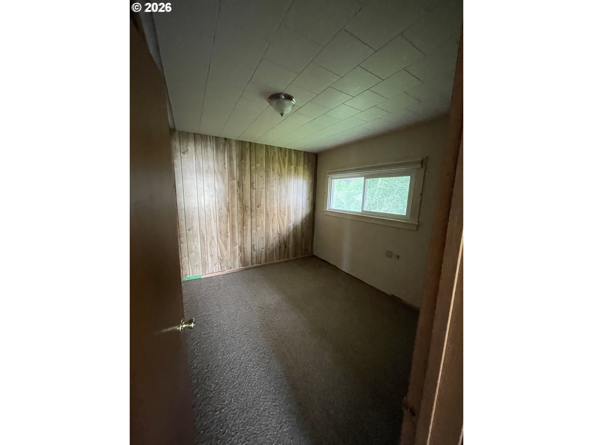 280 W Center St Property Photo 3