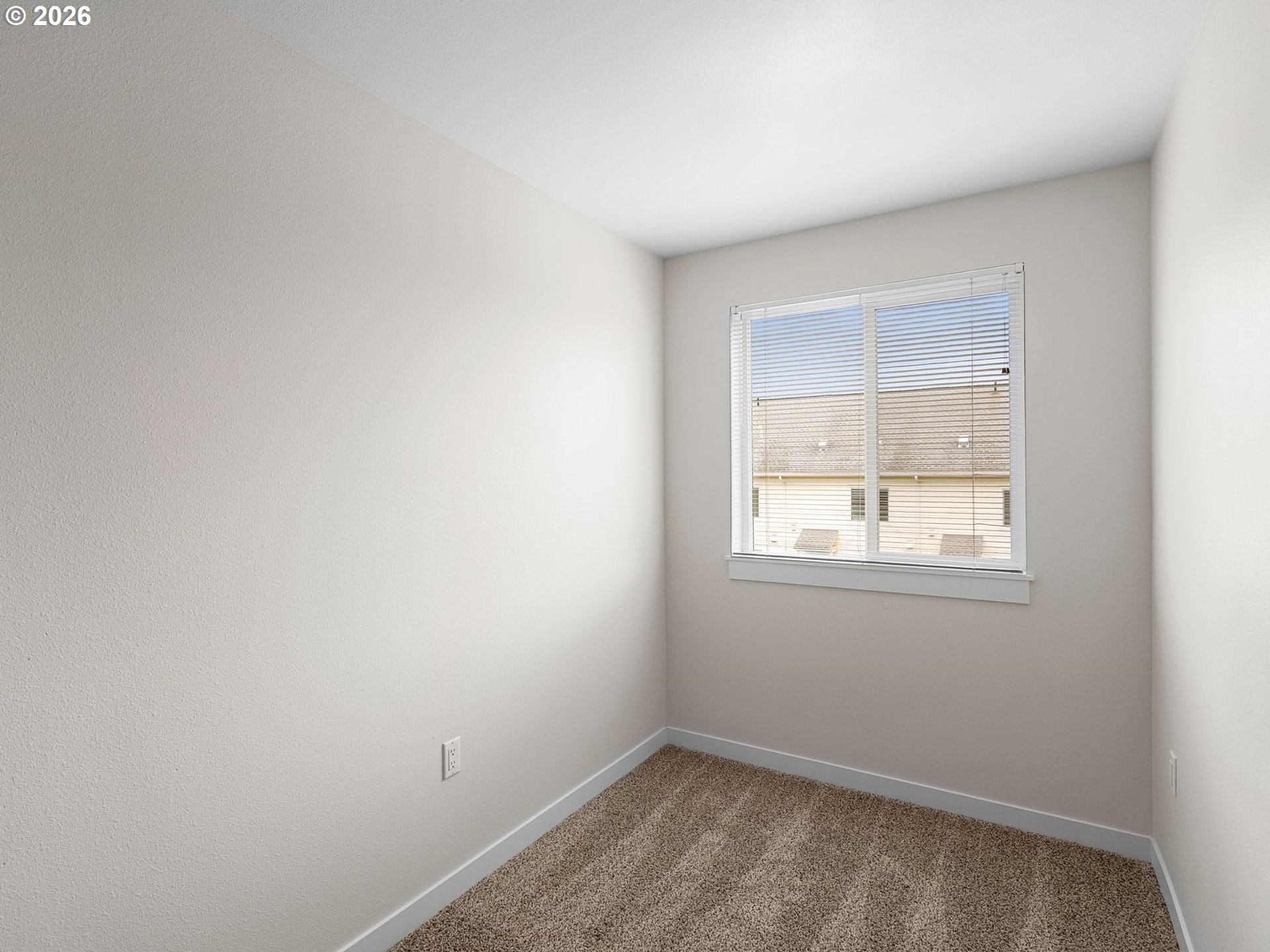 10843 E Burnside St Property Photo 29
