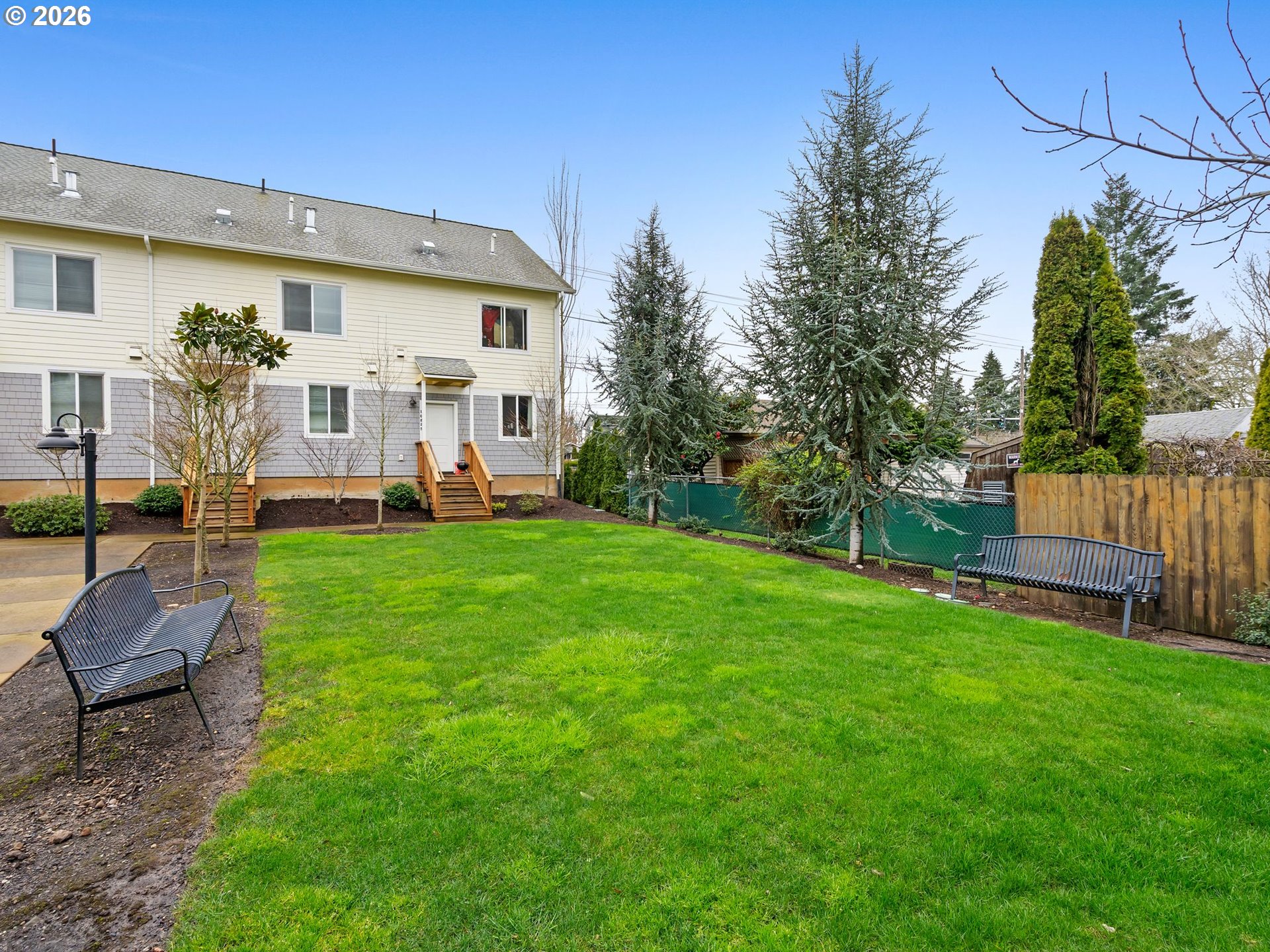 10843 E Burnside St Property Photo 35