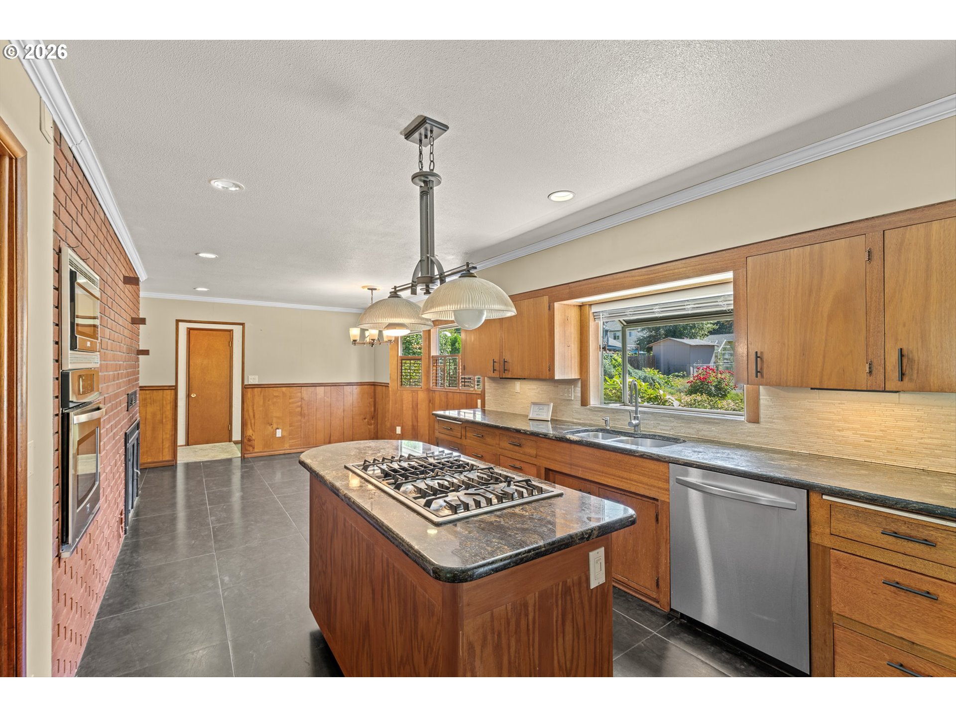 16127 Harley Ave Property Photo 14