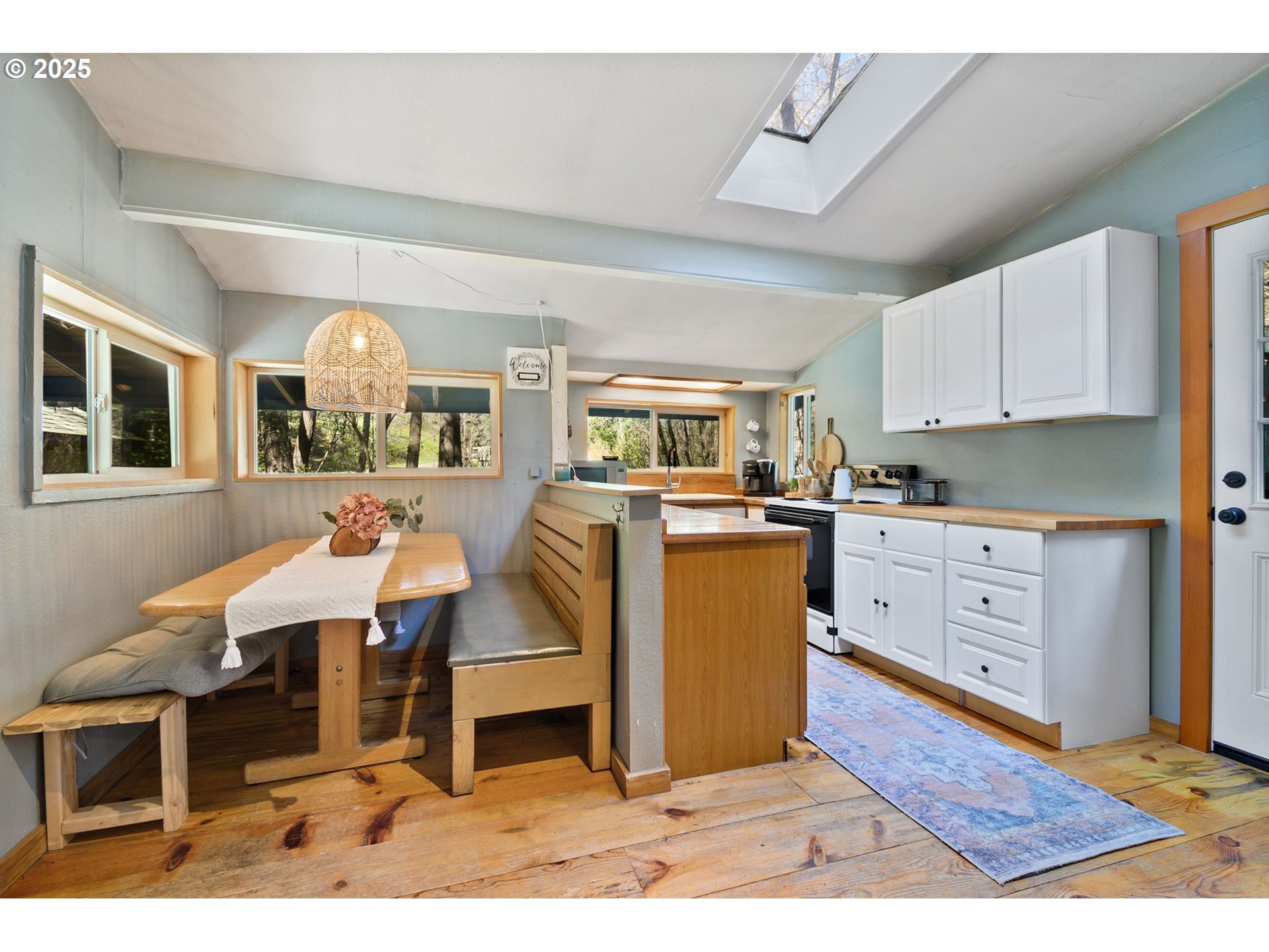625 Wilson Rd Property Photo 3