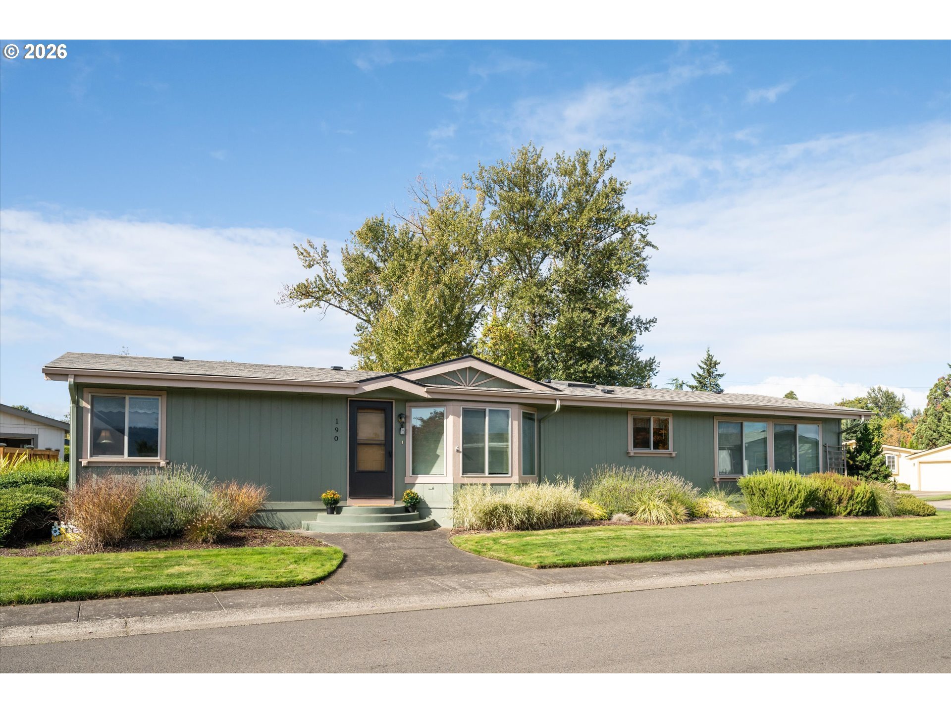 3355 N Delta Hwy 190 Property Photo 1
