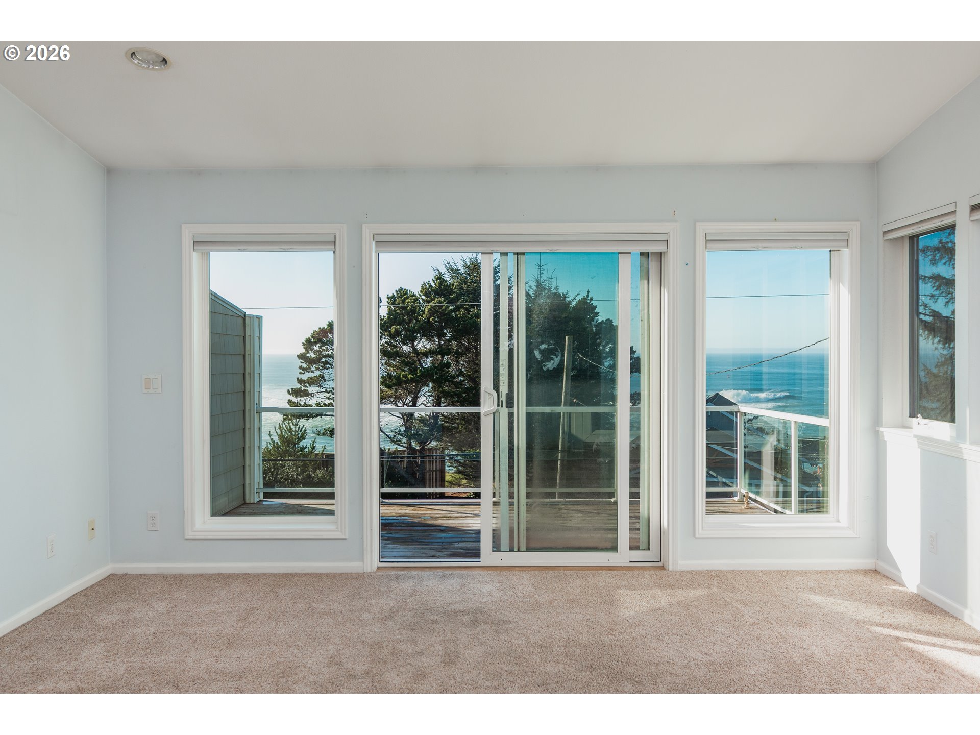 420 Sw Coast Ave Property Photo 7