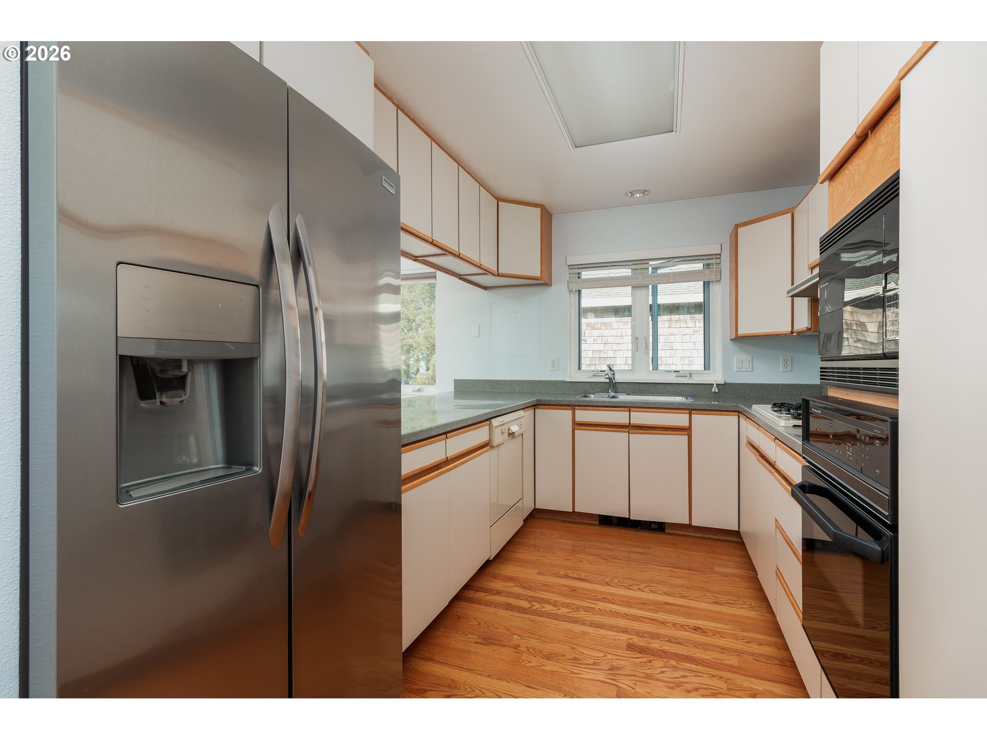 420 Sw Coast Ave Property Photo 15
