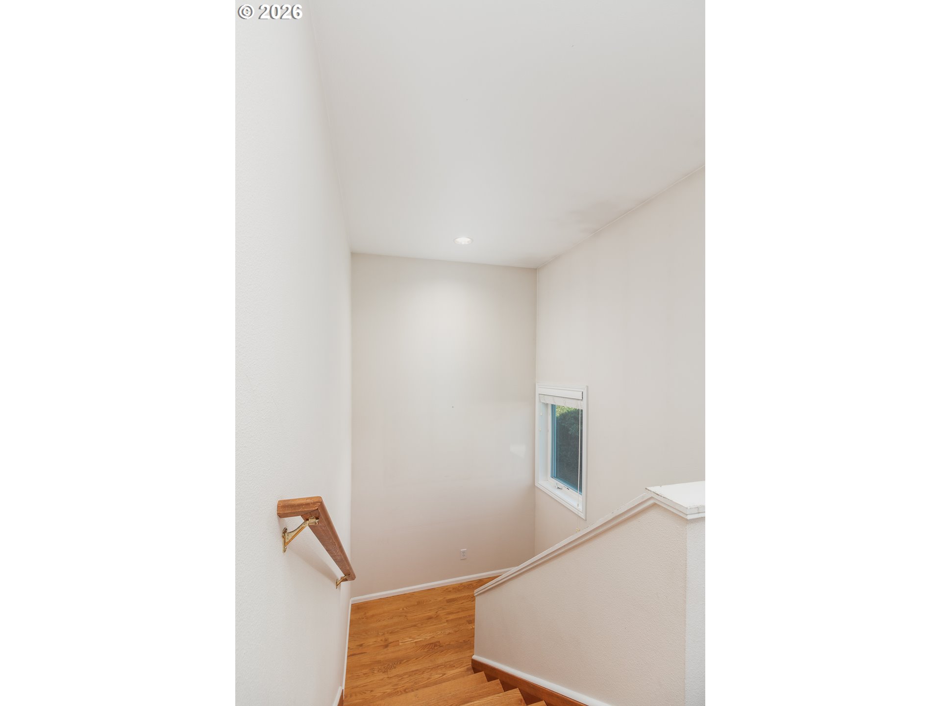420 Sw Coast Ave Property Photo 17