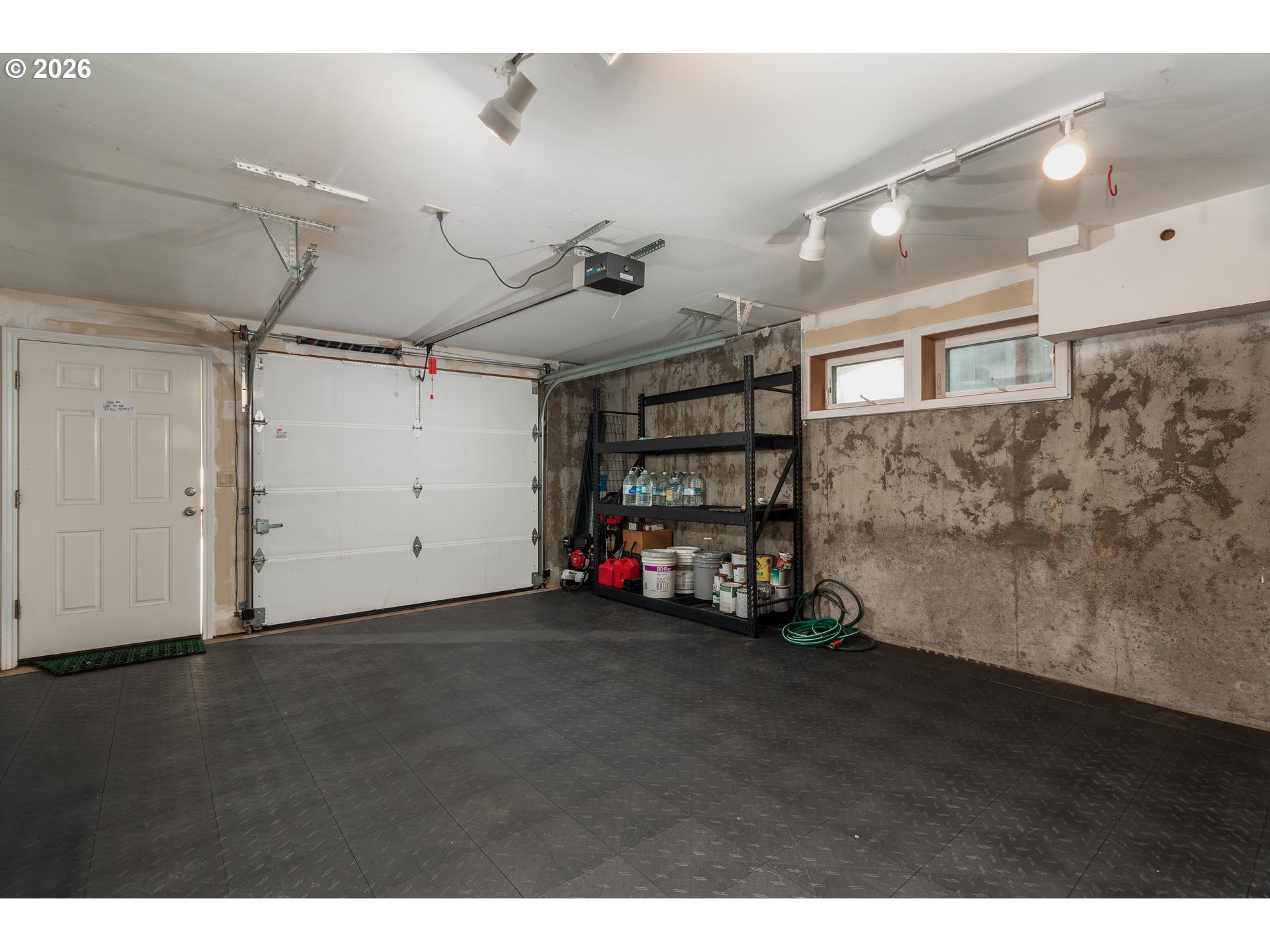 420 Sw Coast Ave Property Photo 25