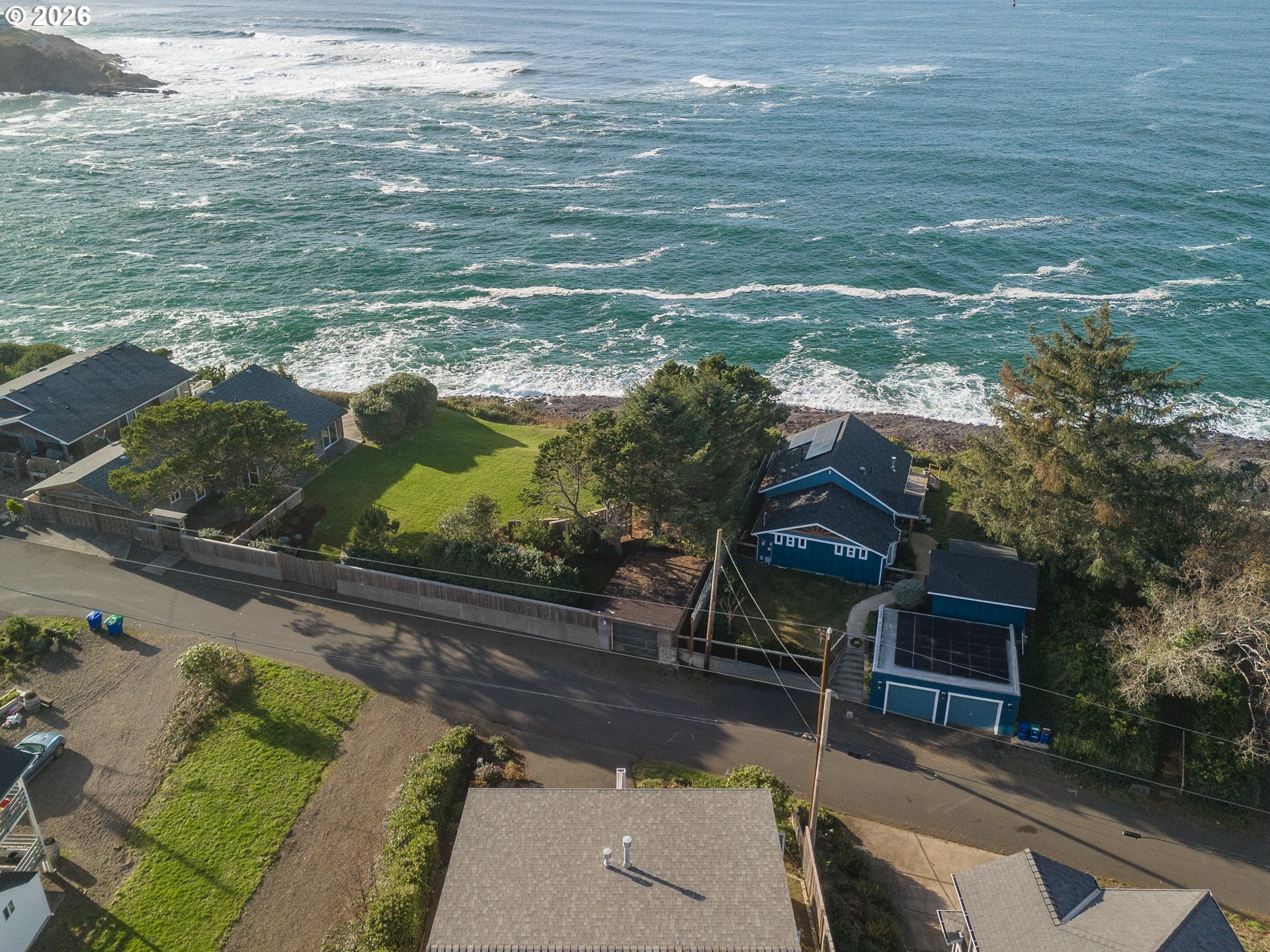 420 Sw Coast Ave Property Photo 35
