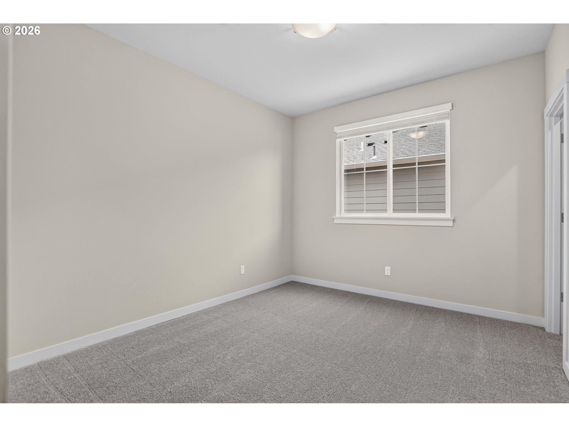 2317 S 3rd Way Property Photo 5